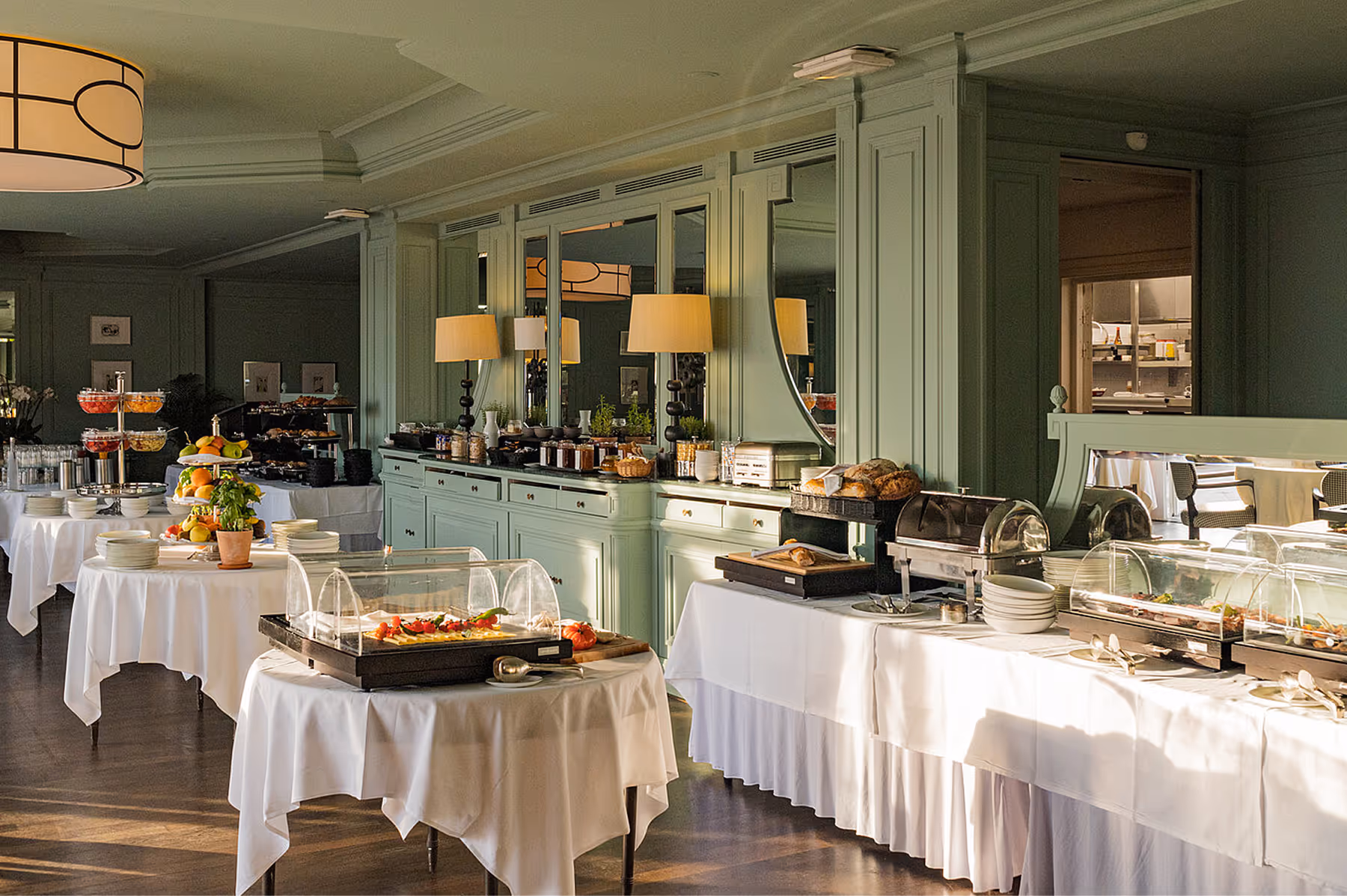 Althoff Villa Belrose dining 2