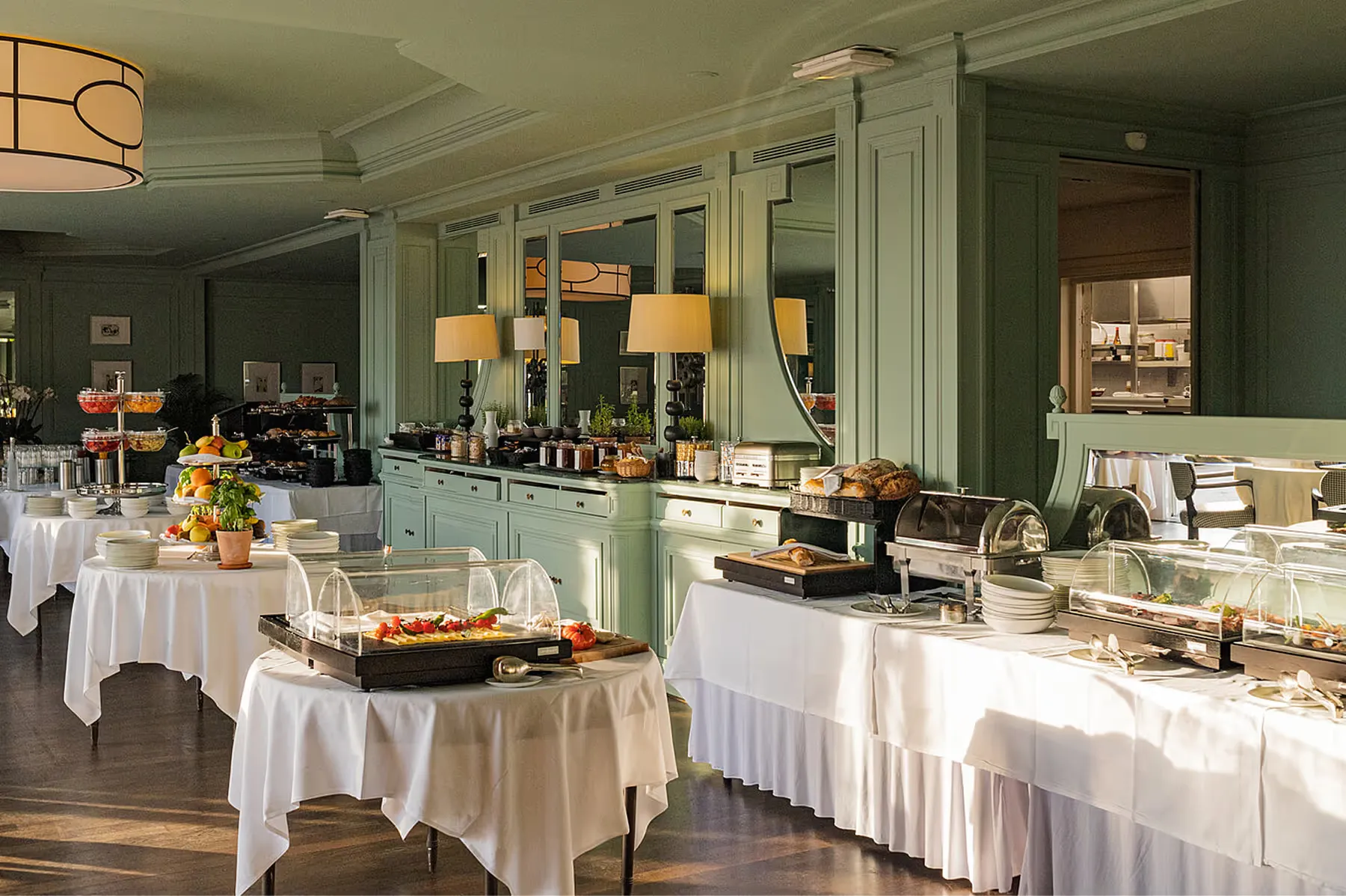 Althoff Villa Belrose dining 2