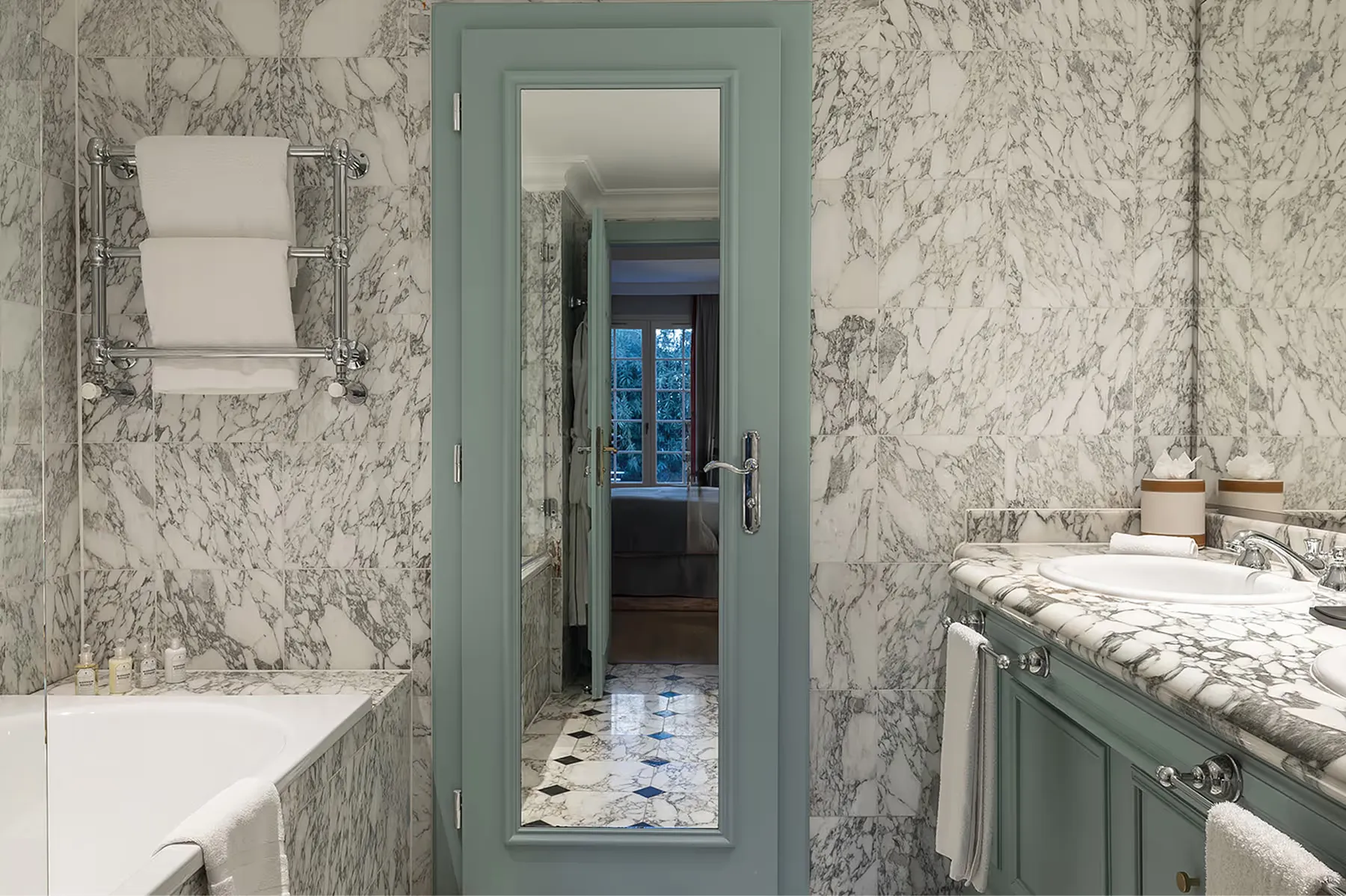 Althoff Villa Belrose rooms 2