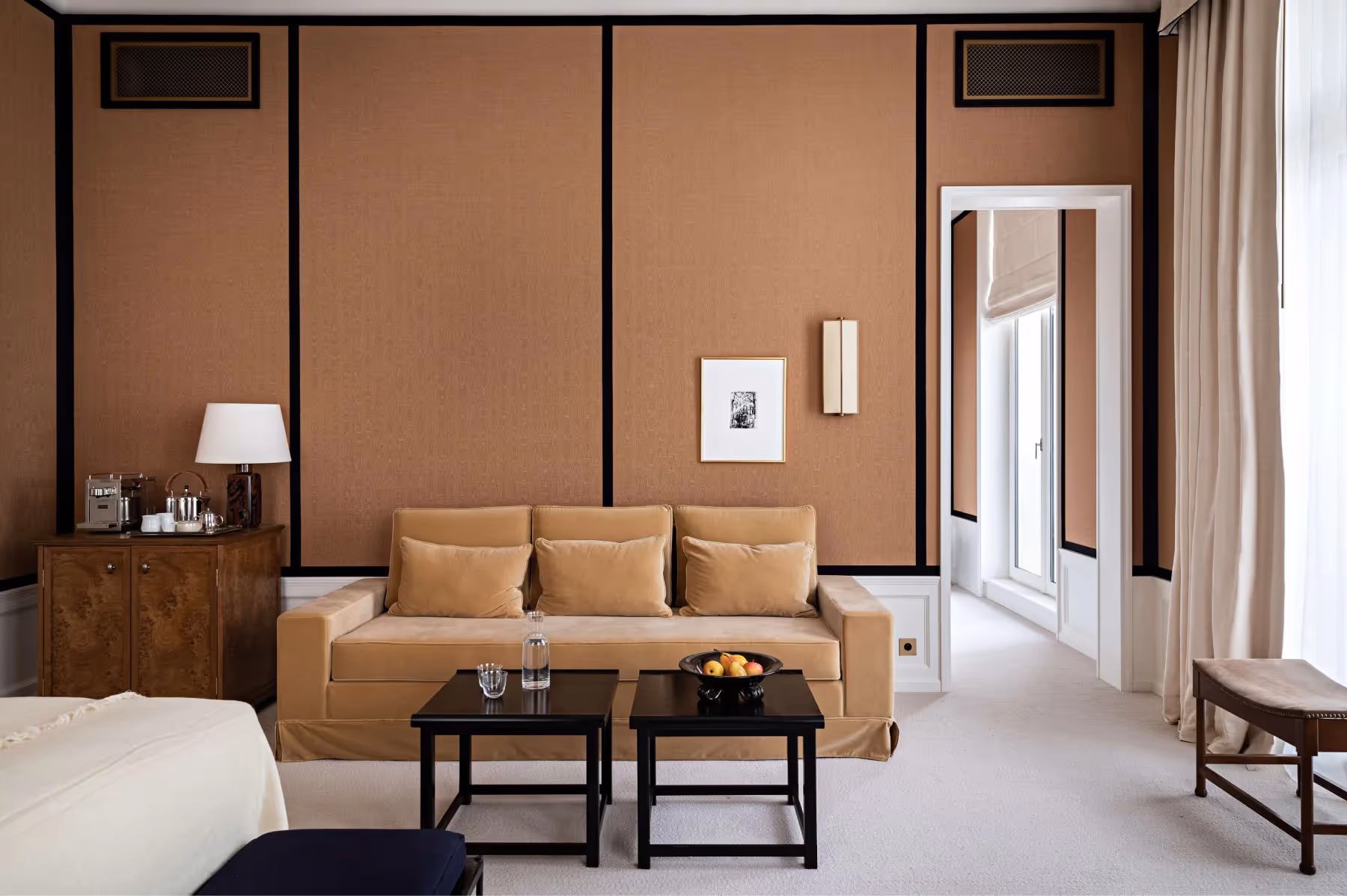 Hôtel Balzac rooms 8