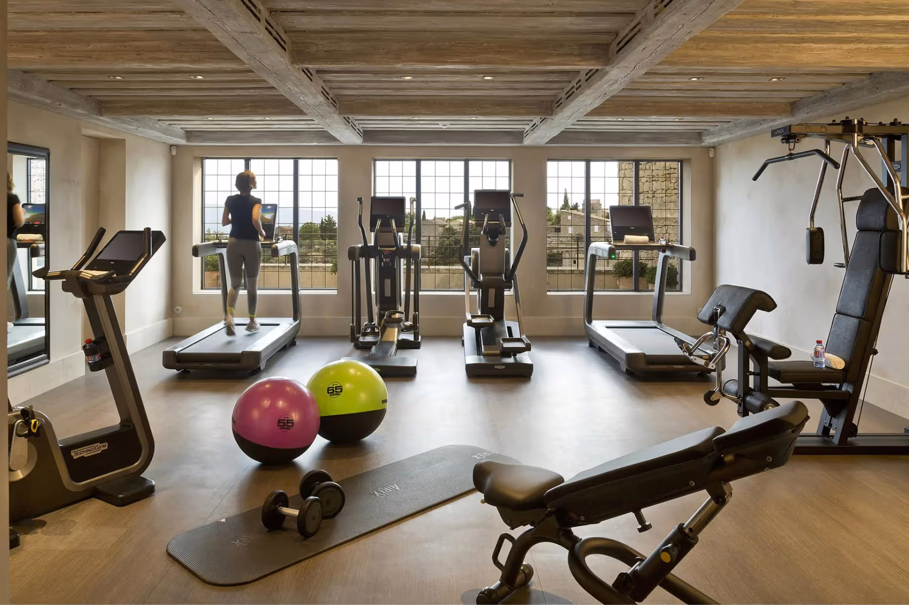 Airelles Gordes, La Bastide activities 10