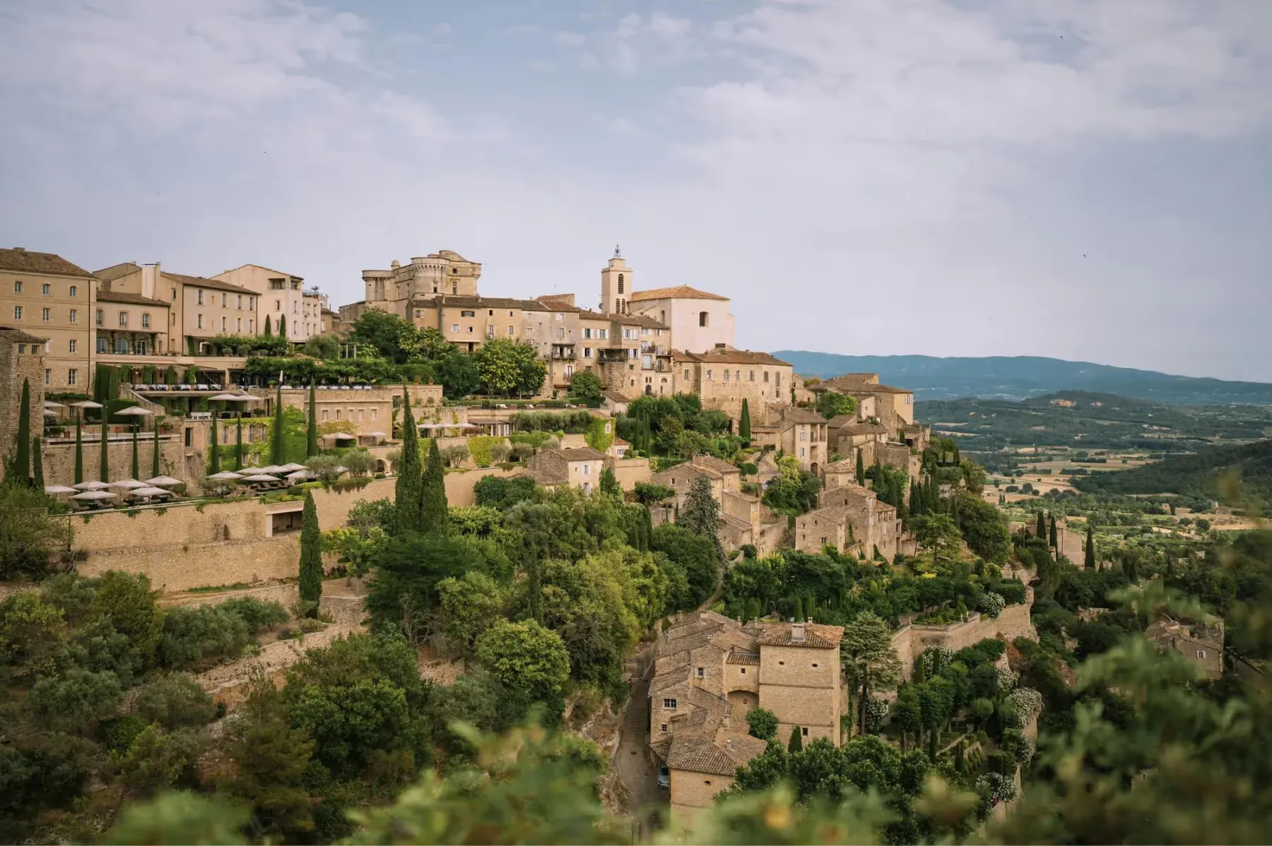 Airelles Gordes, La Bastide property 1