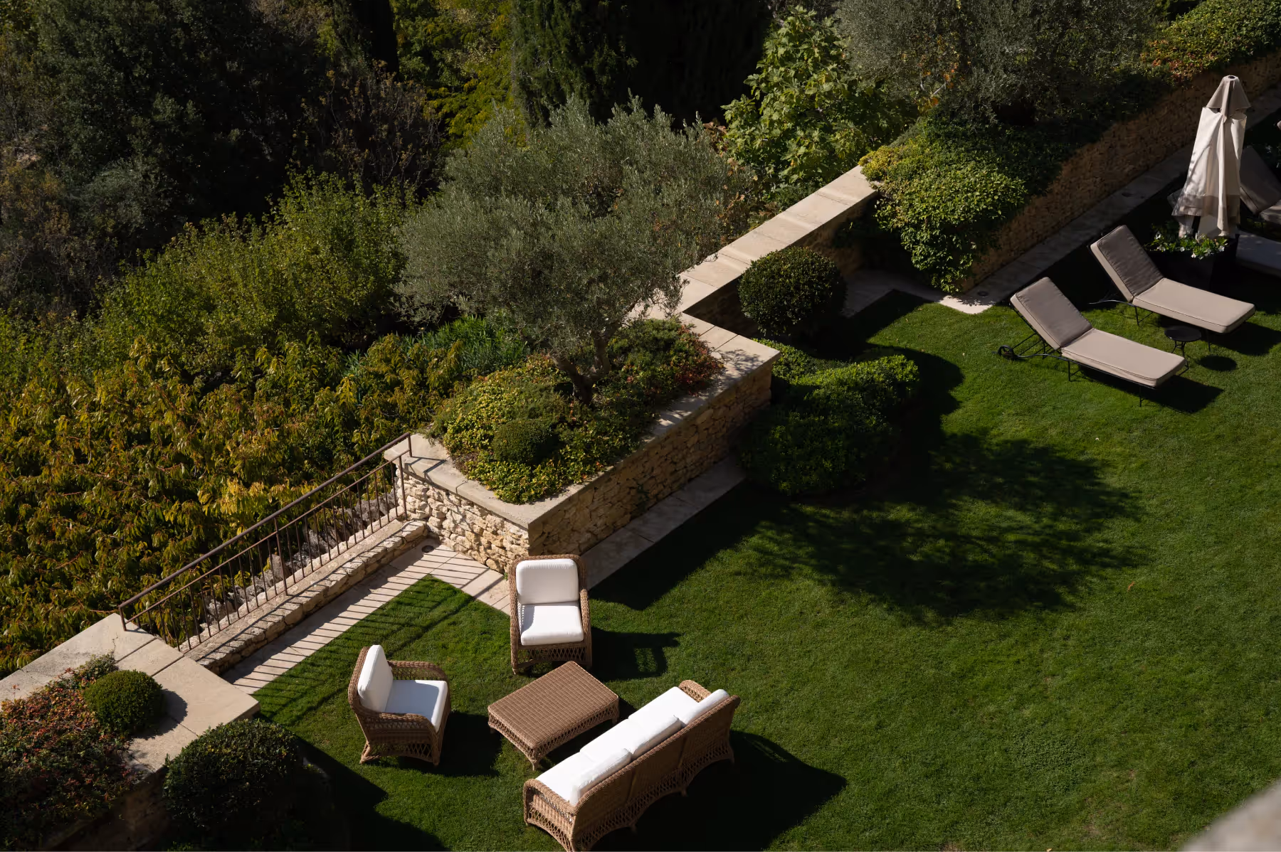 Airelles Gordes, La Bastide property 12