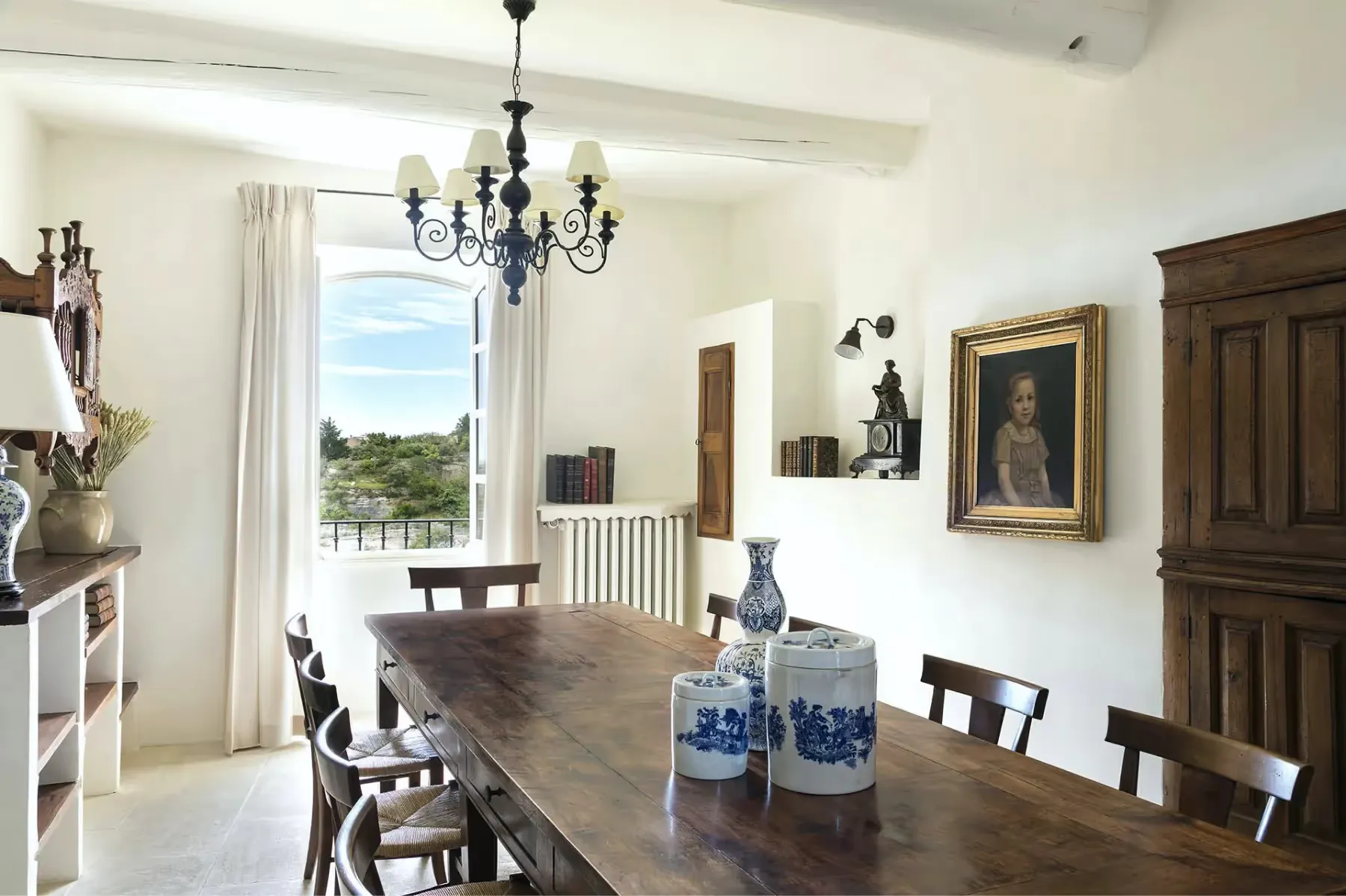 Airelles Gordes, La Bastide rooms 10