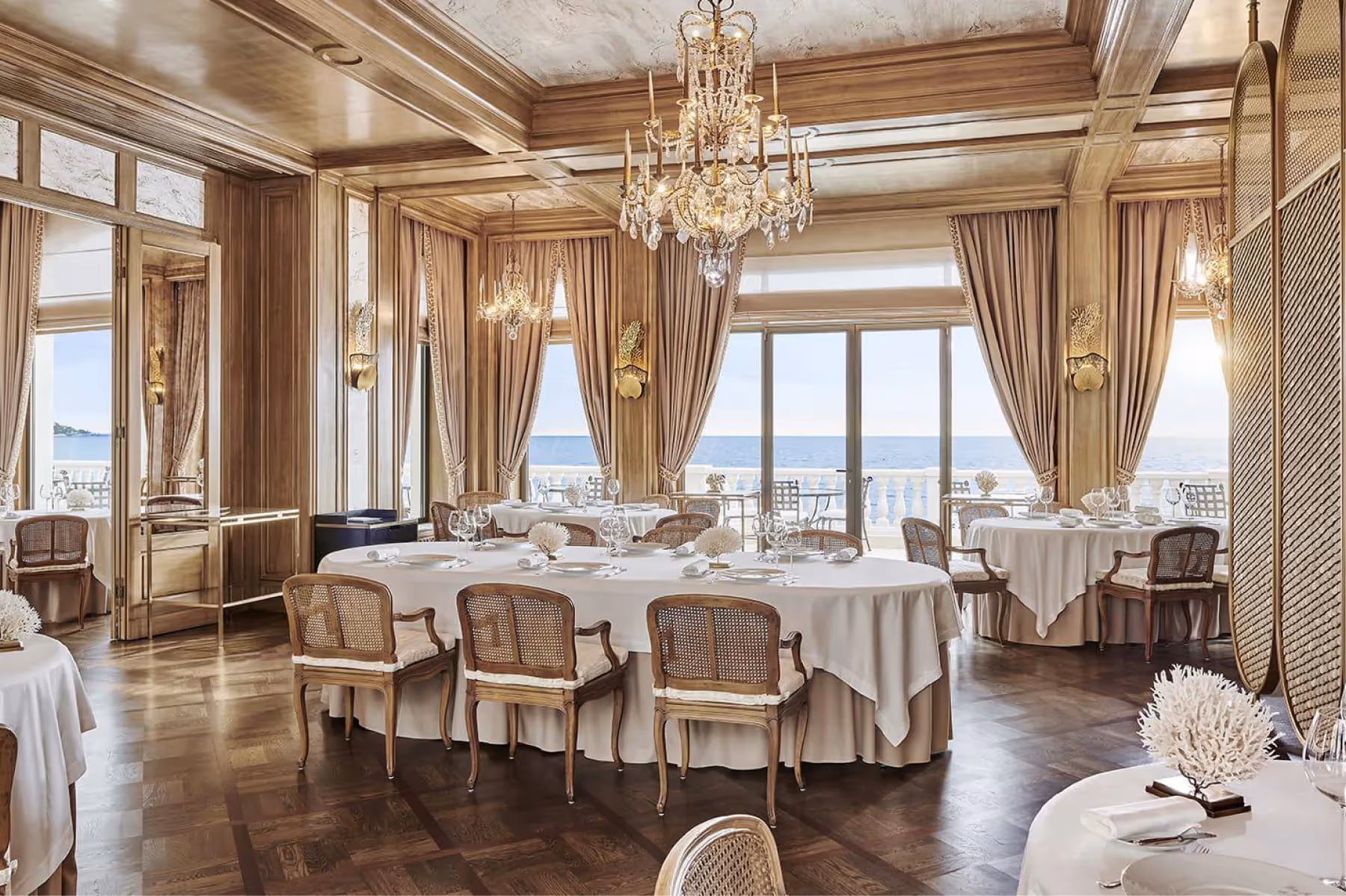 La Réserve de Beaulieu dining 2