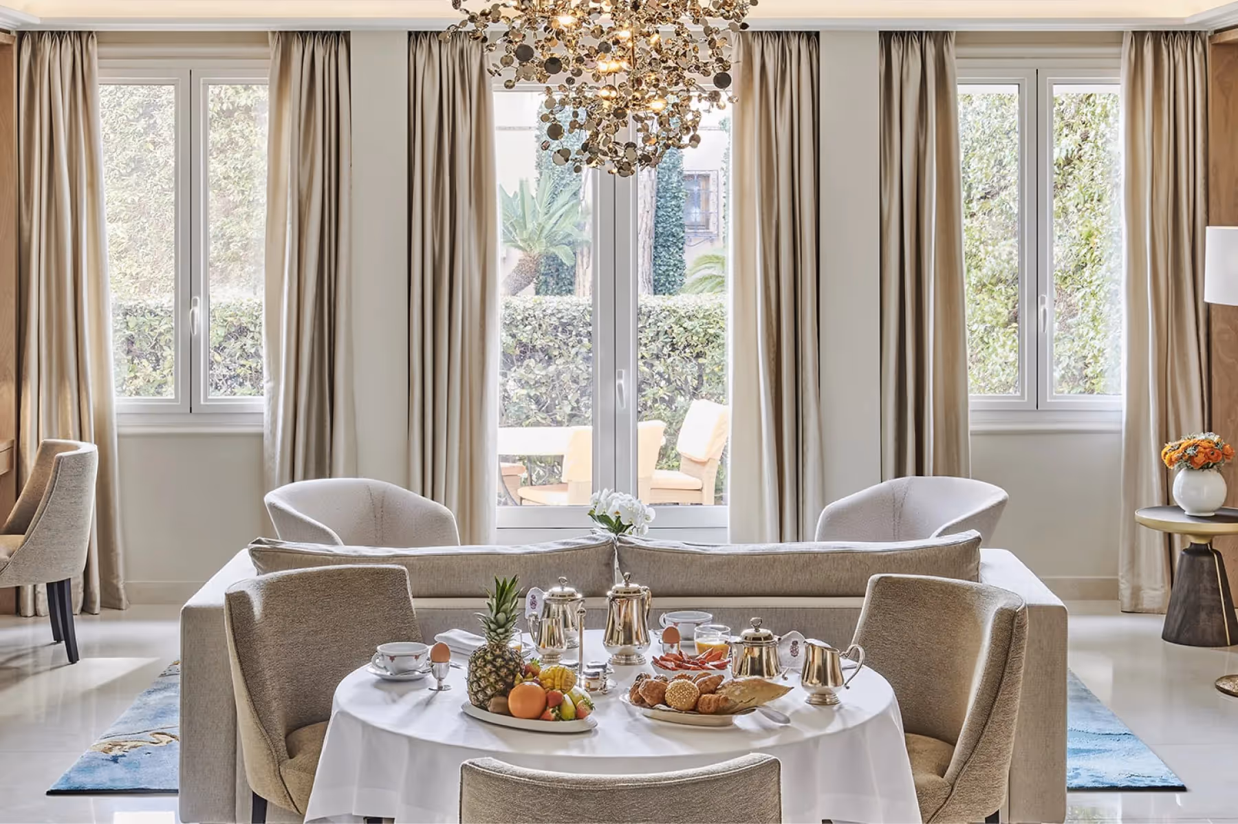 La Réserve de Beaulieu dining 9