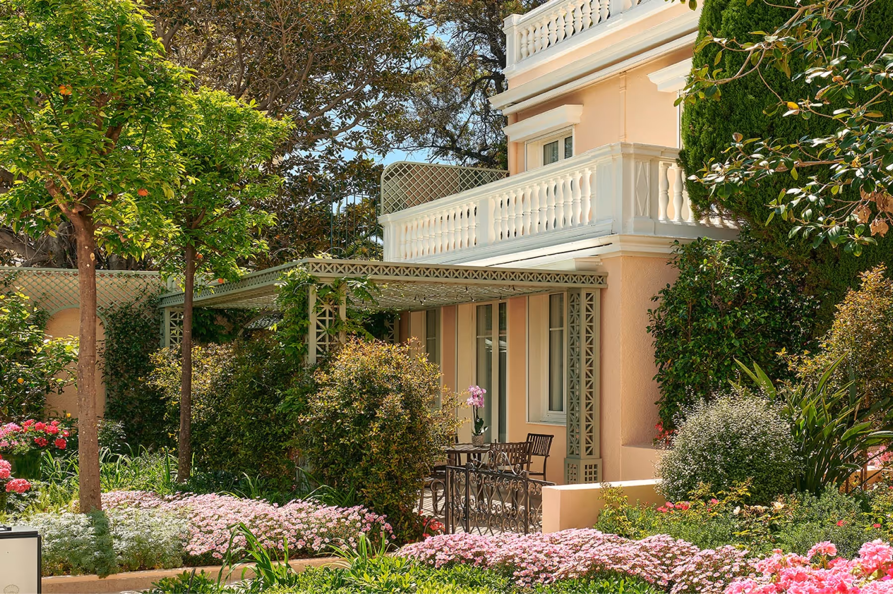 La Réserve de Beaulieu rooms 11