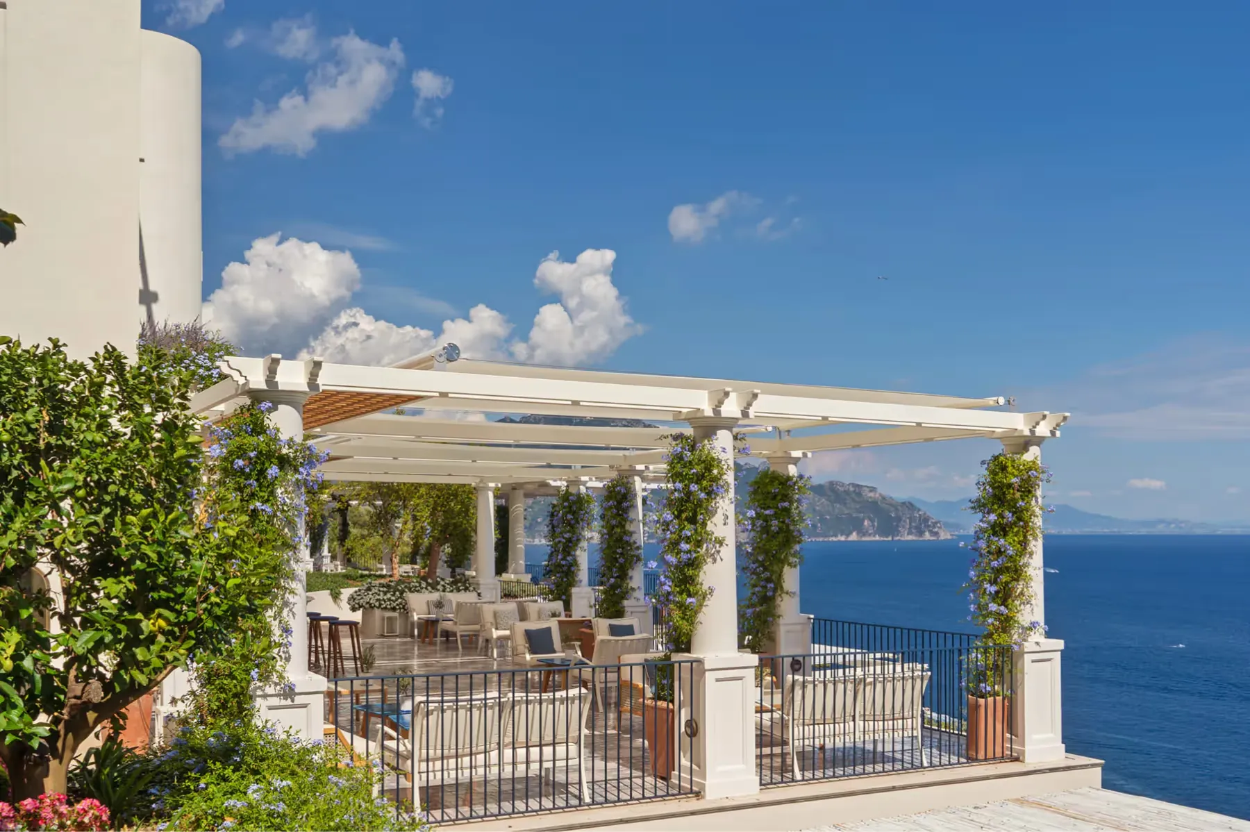 Borgo Santandrea dining 3