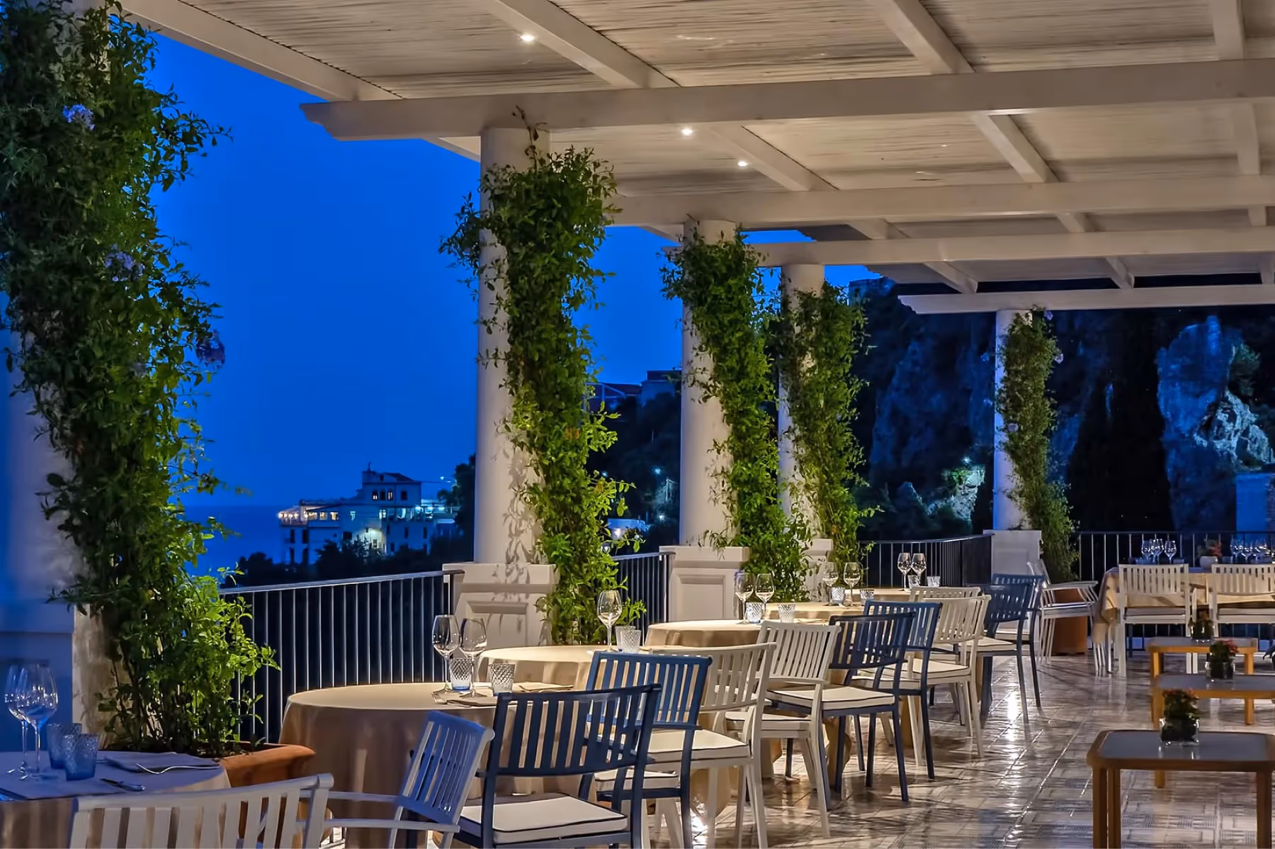 Borgo Santandrea dining 6
