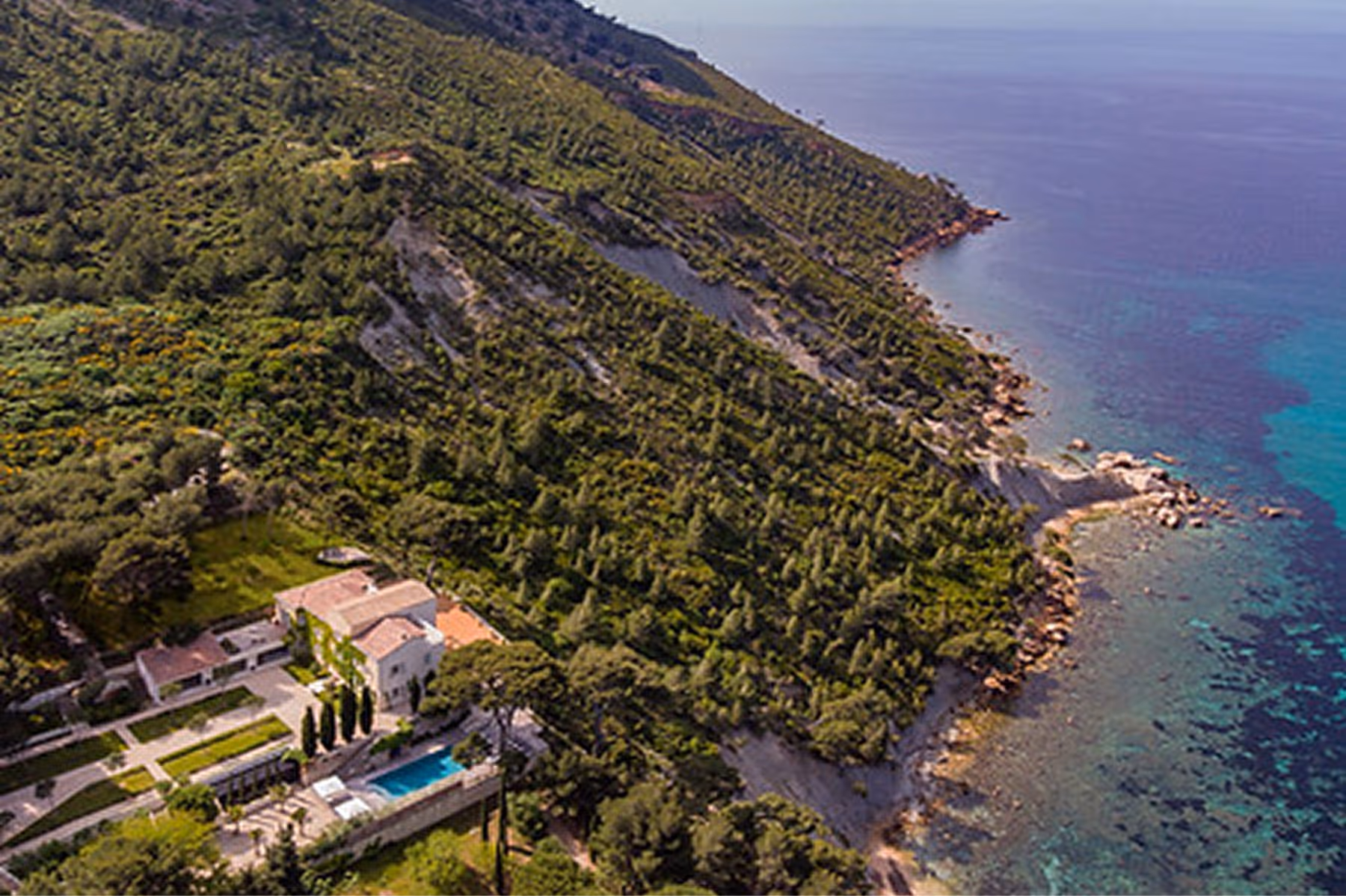 Le Domaine de Canaille overview 6
