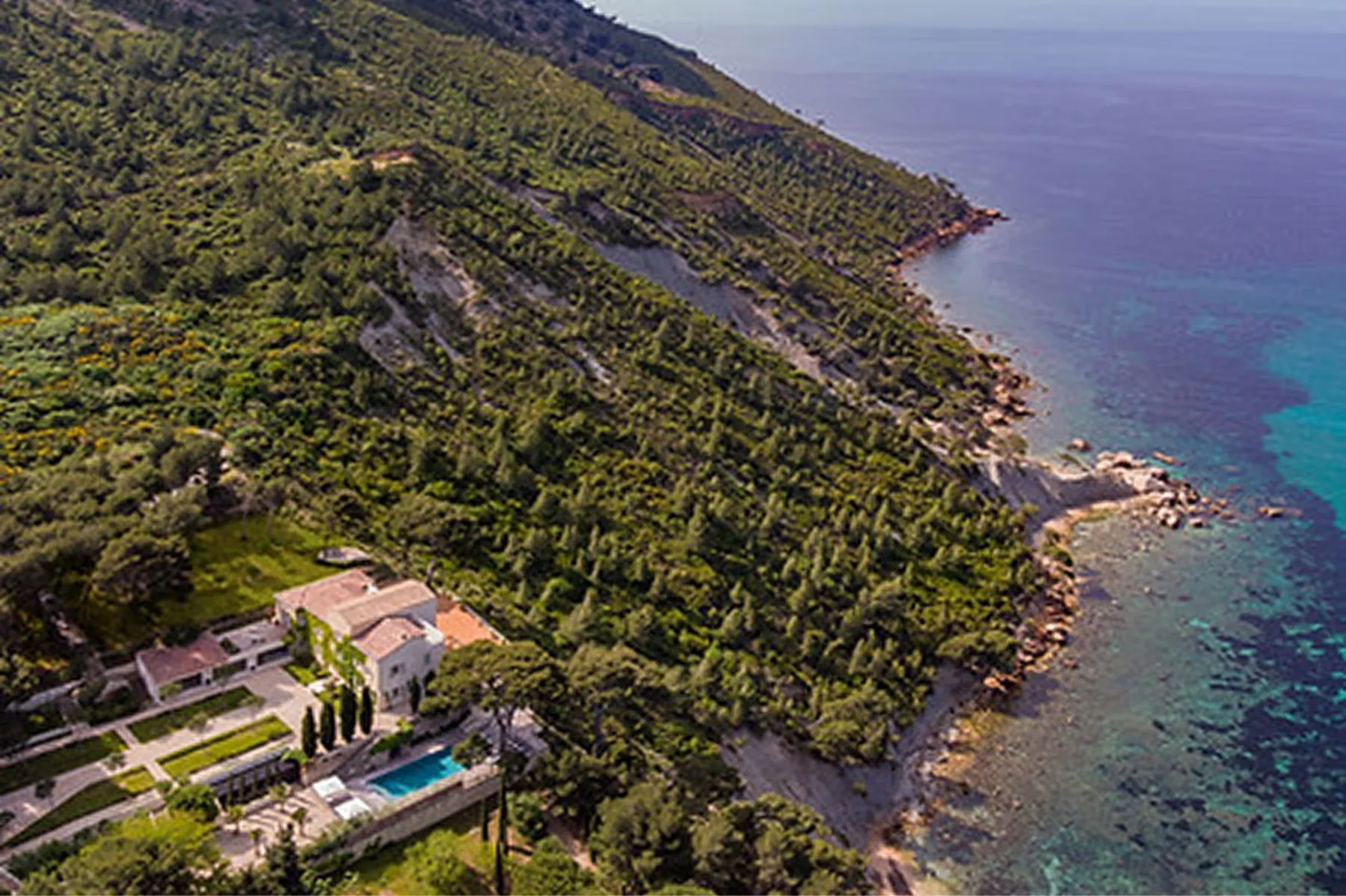 Le Domaine de Canaille property 2