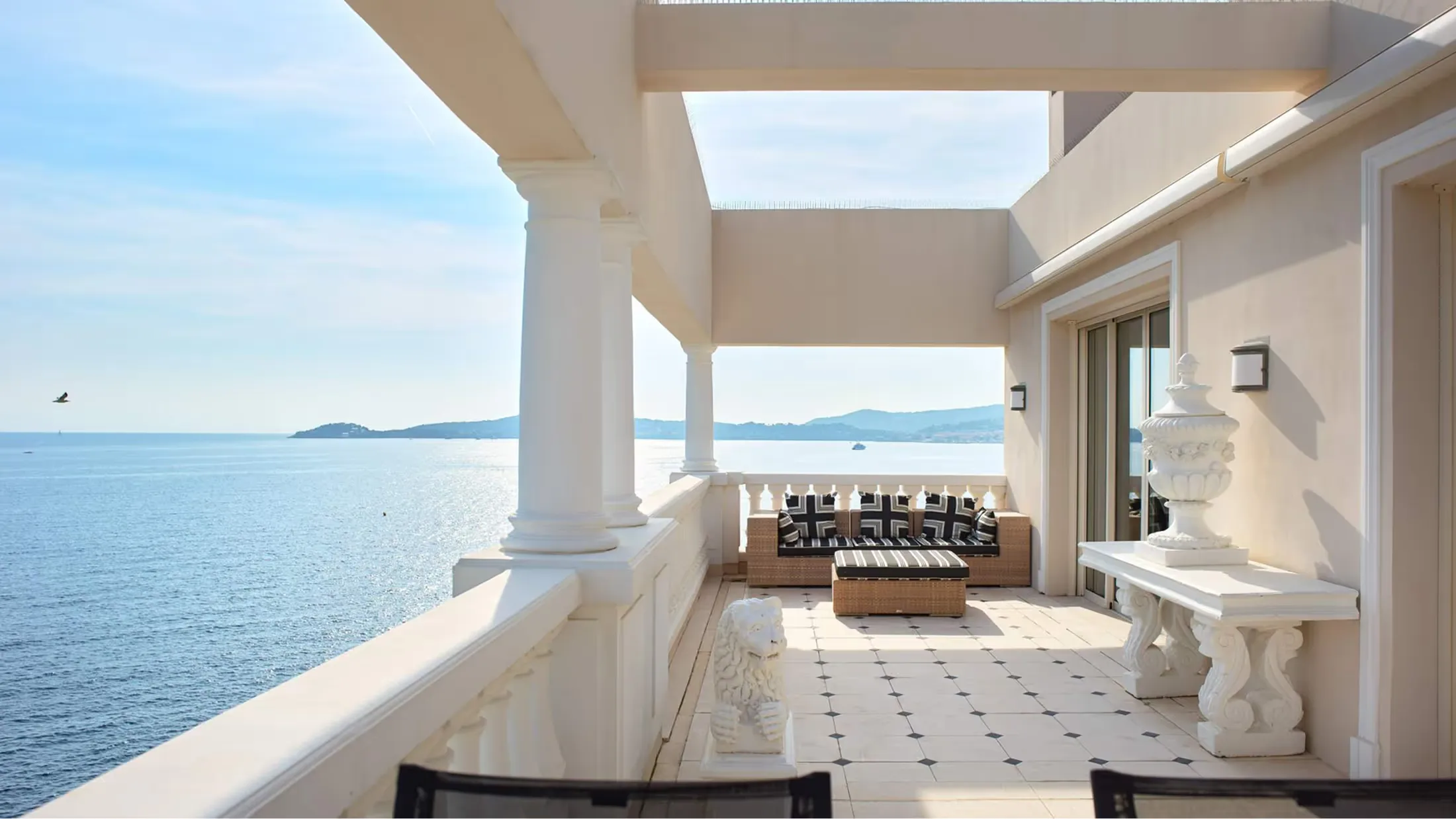 Hotel Cap-Estel hero