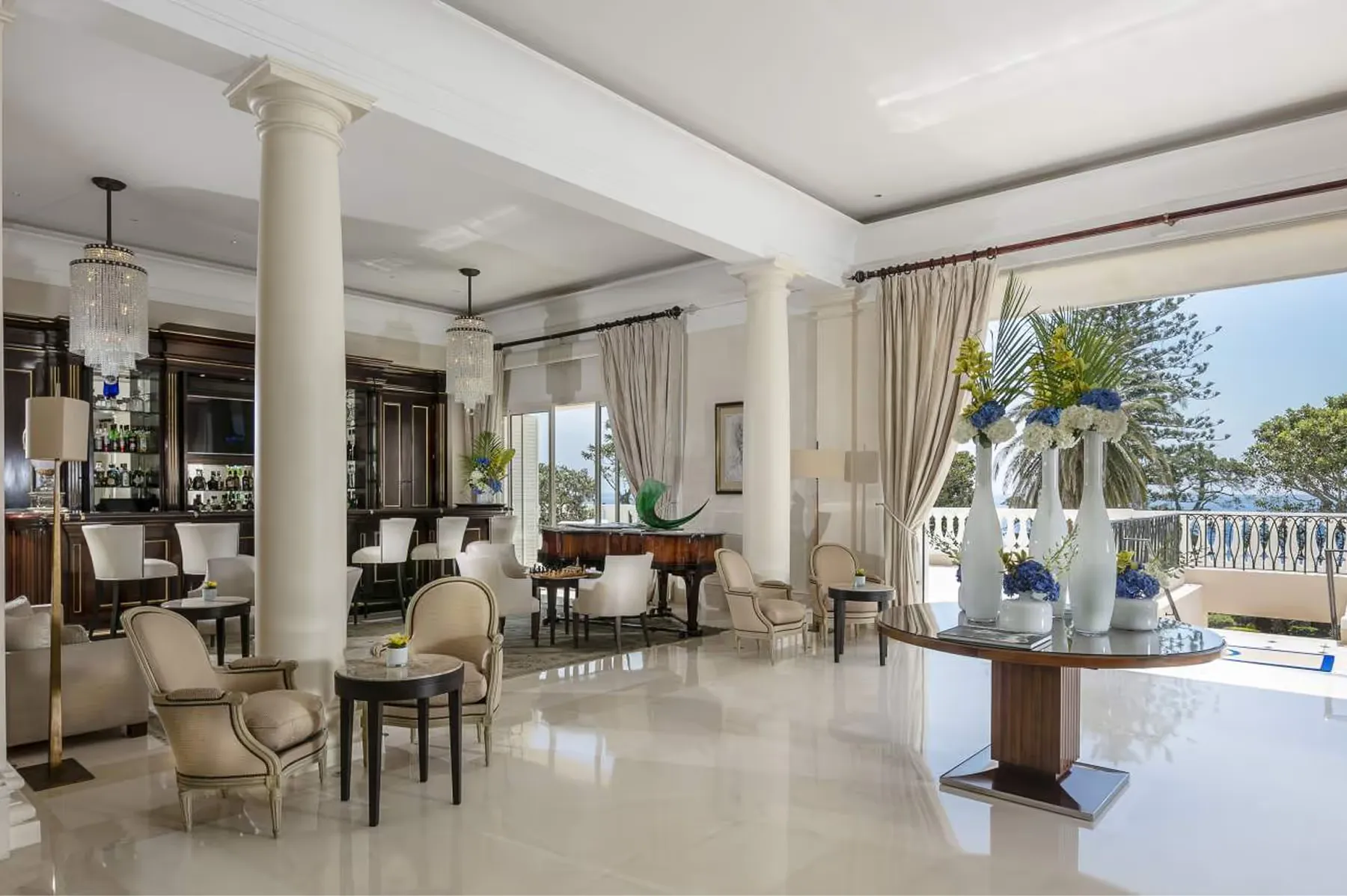 Hotel Cap-Estel property 3