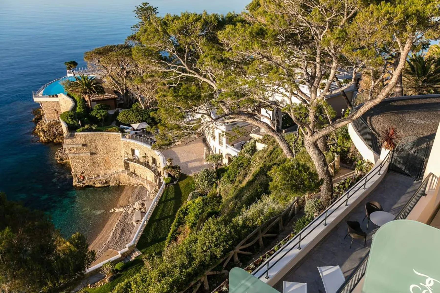Hotel Cap-Estel property 6