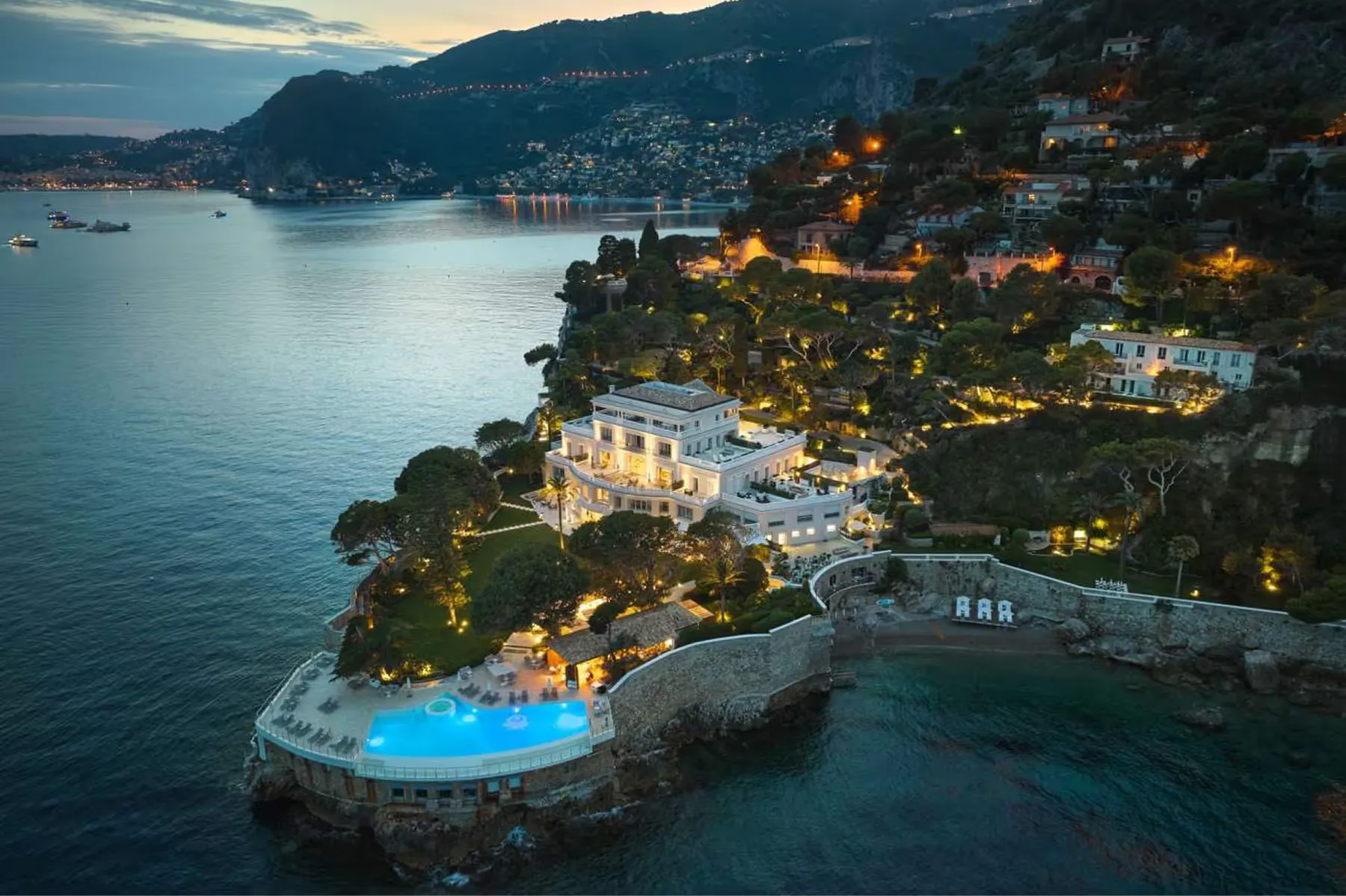 Hotel Cap-Estel property 12