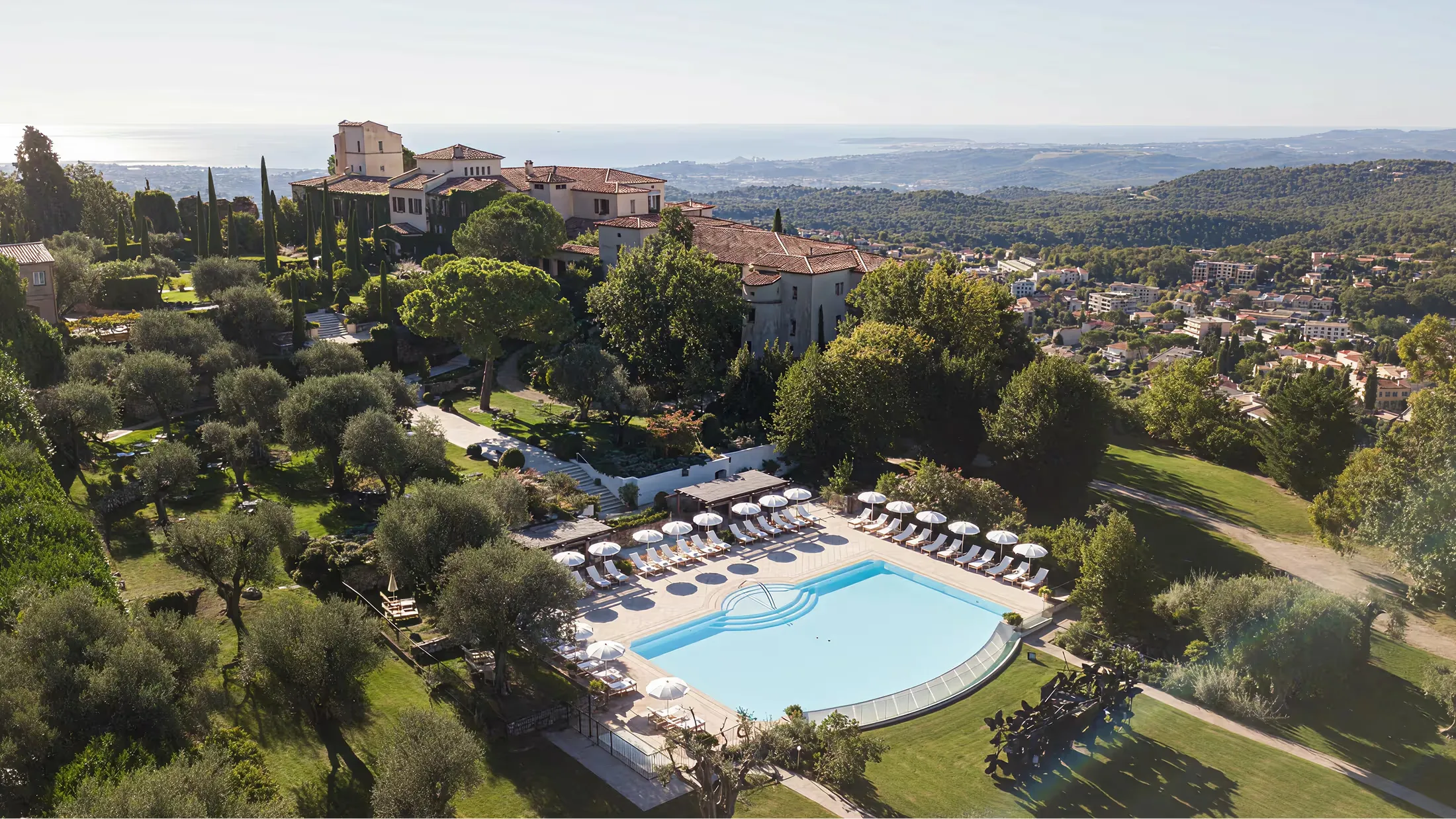 Château Saint Martin & Spa hero