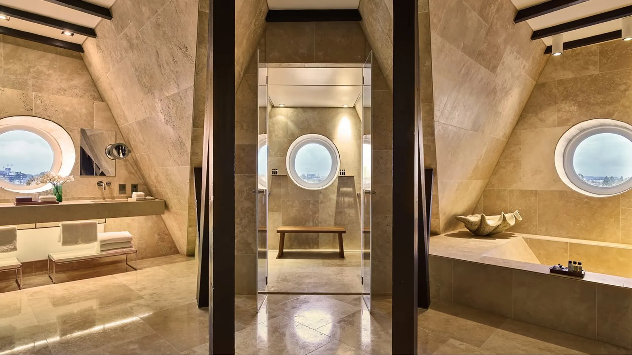 Conservatorium Hotel hero