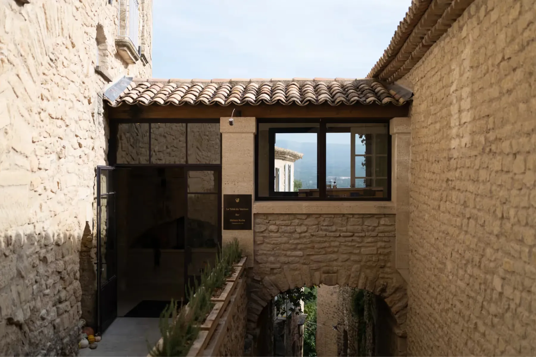 Hôtel Crillon le Brave property 2