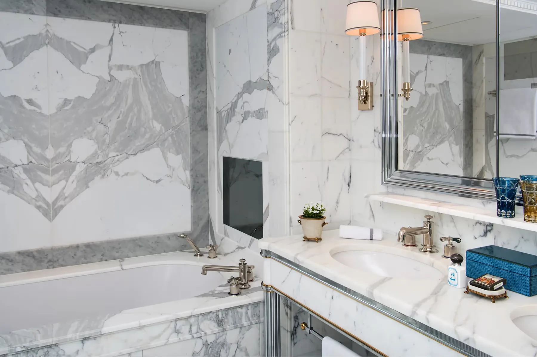 Hôtel de Crillon rooms 13