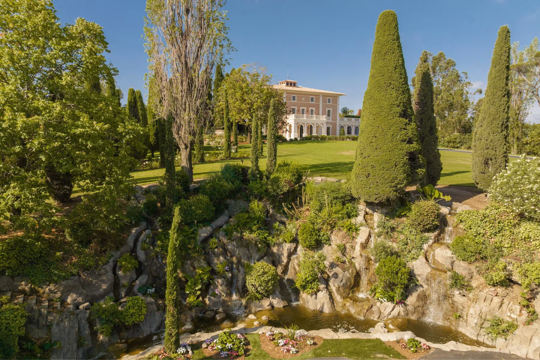 Le Château de La Croix des Gardes property 12