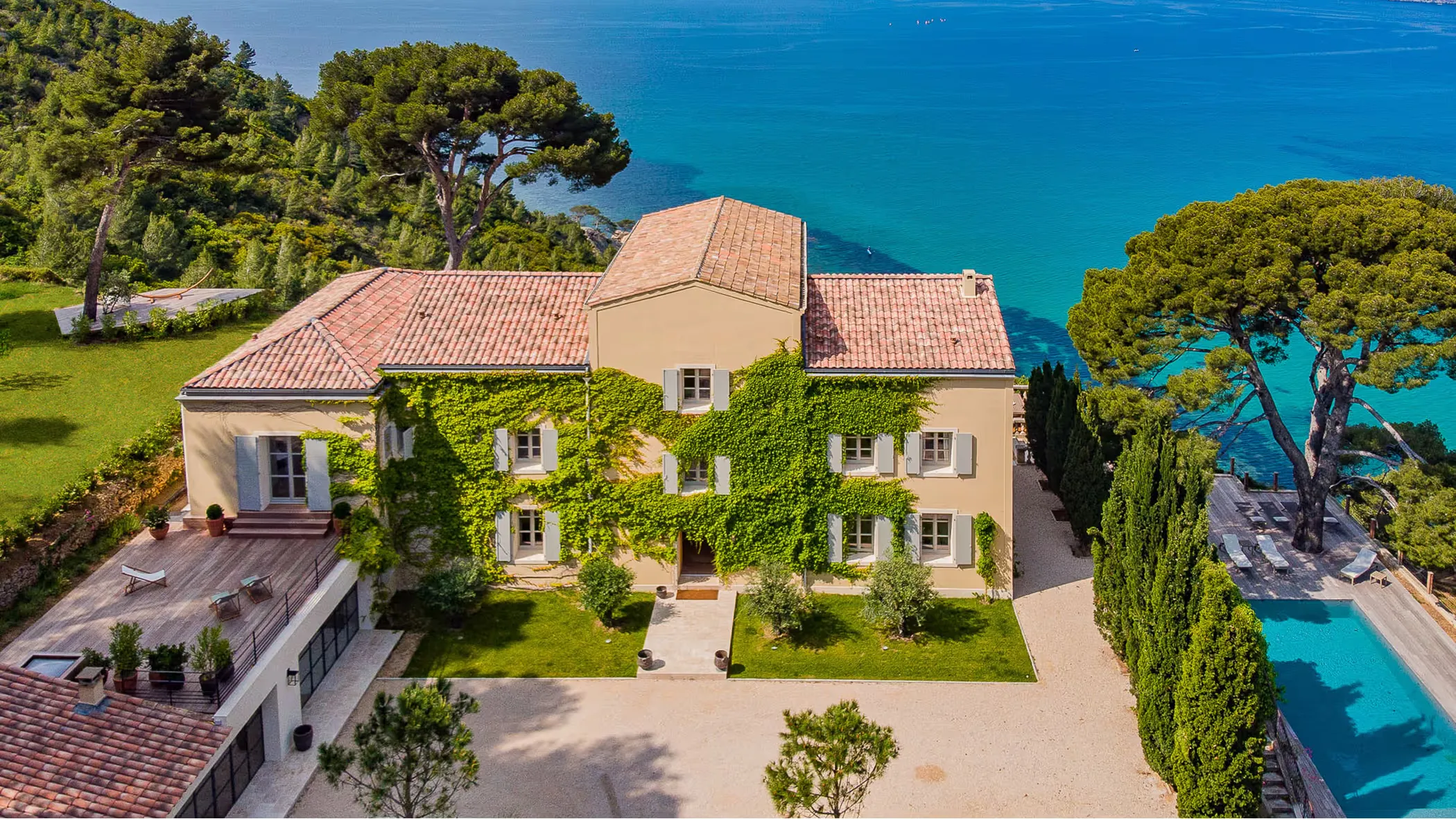 Le Domaine de Canaille hero