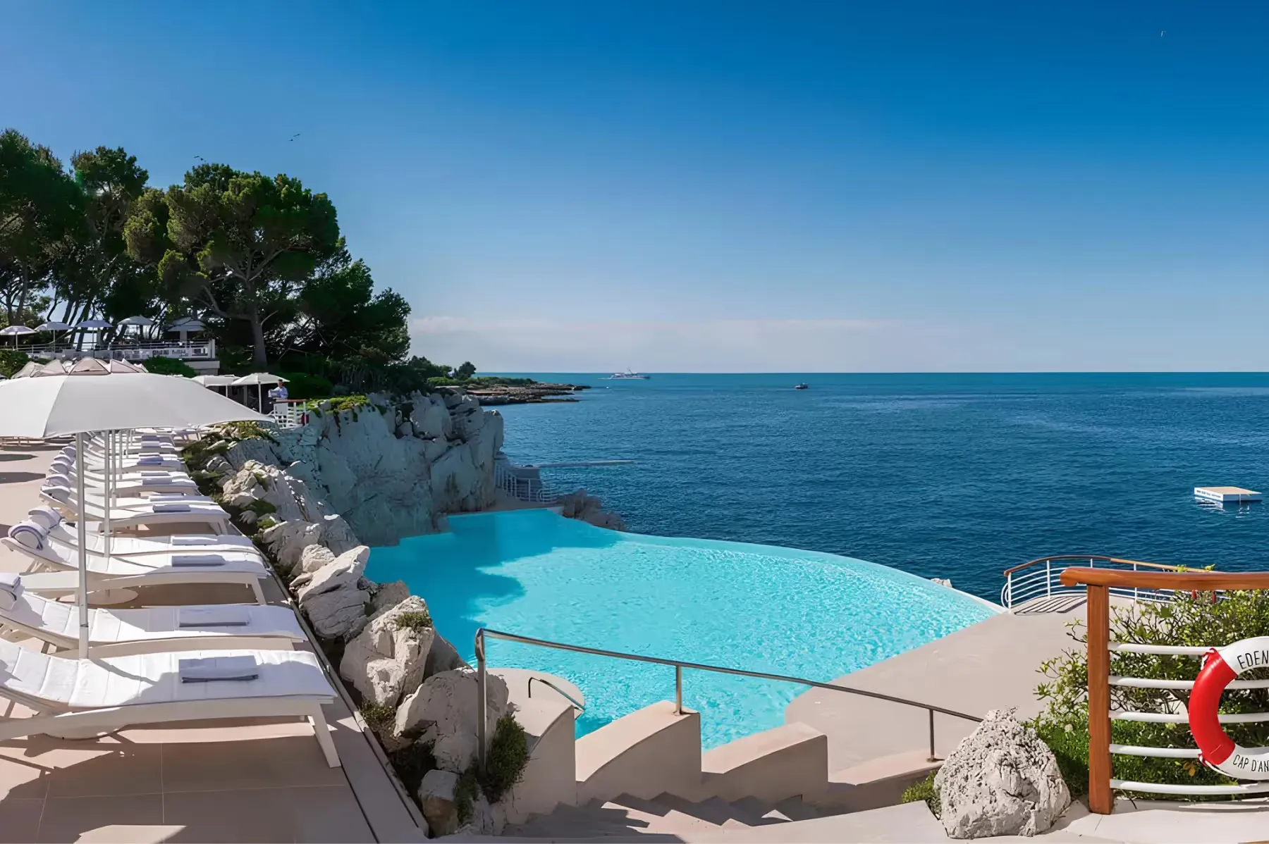 Hôtel du Cap-Eden-Roc overview 4