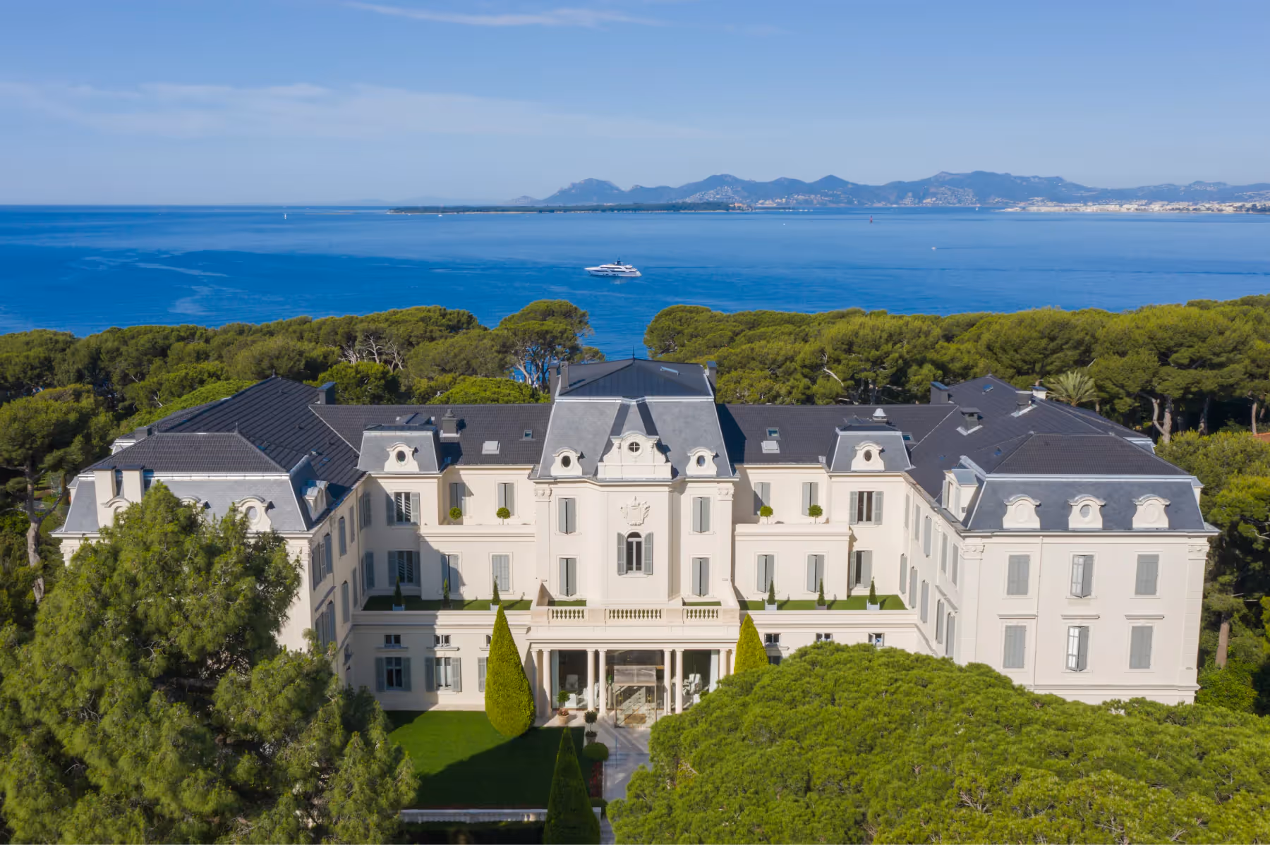 Hôtel du Cap-Eden-Roc property 1