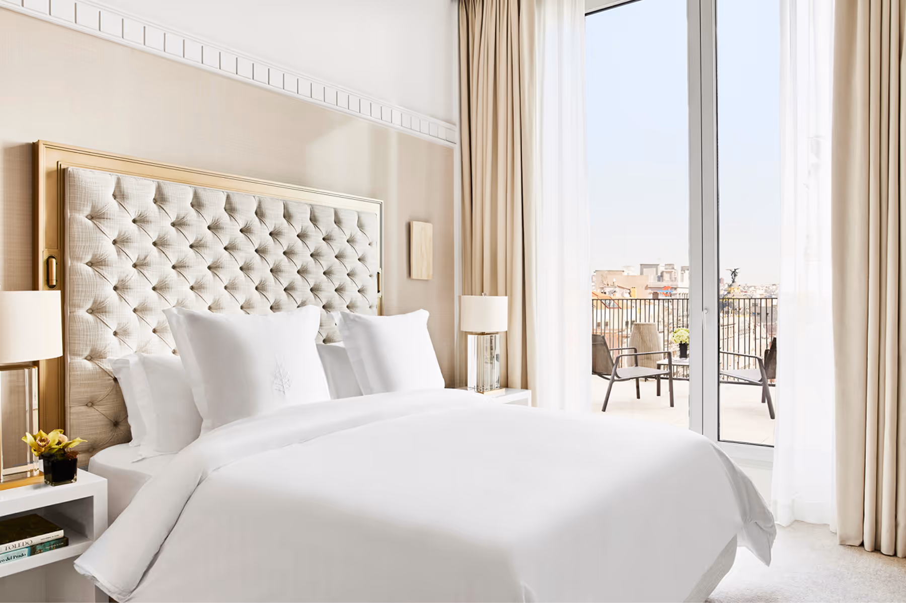 Four Seasons Hotel Madrid rooms 3