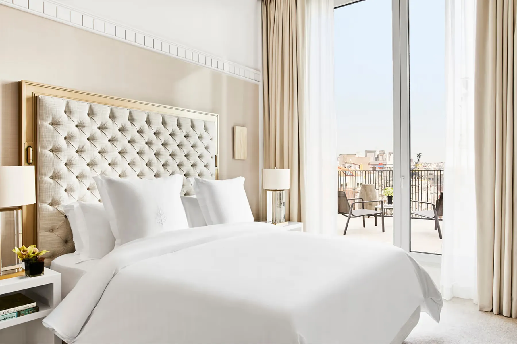 Four Seasons Hotel Madrid rooms 3