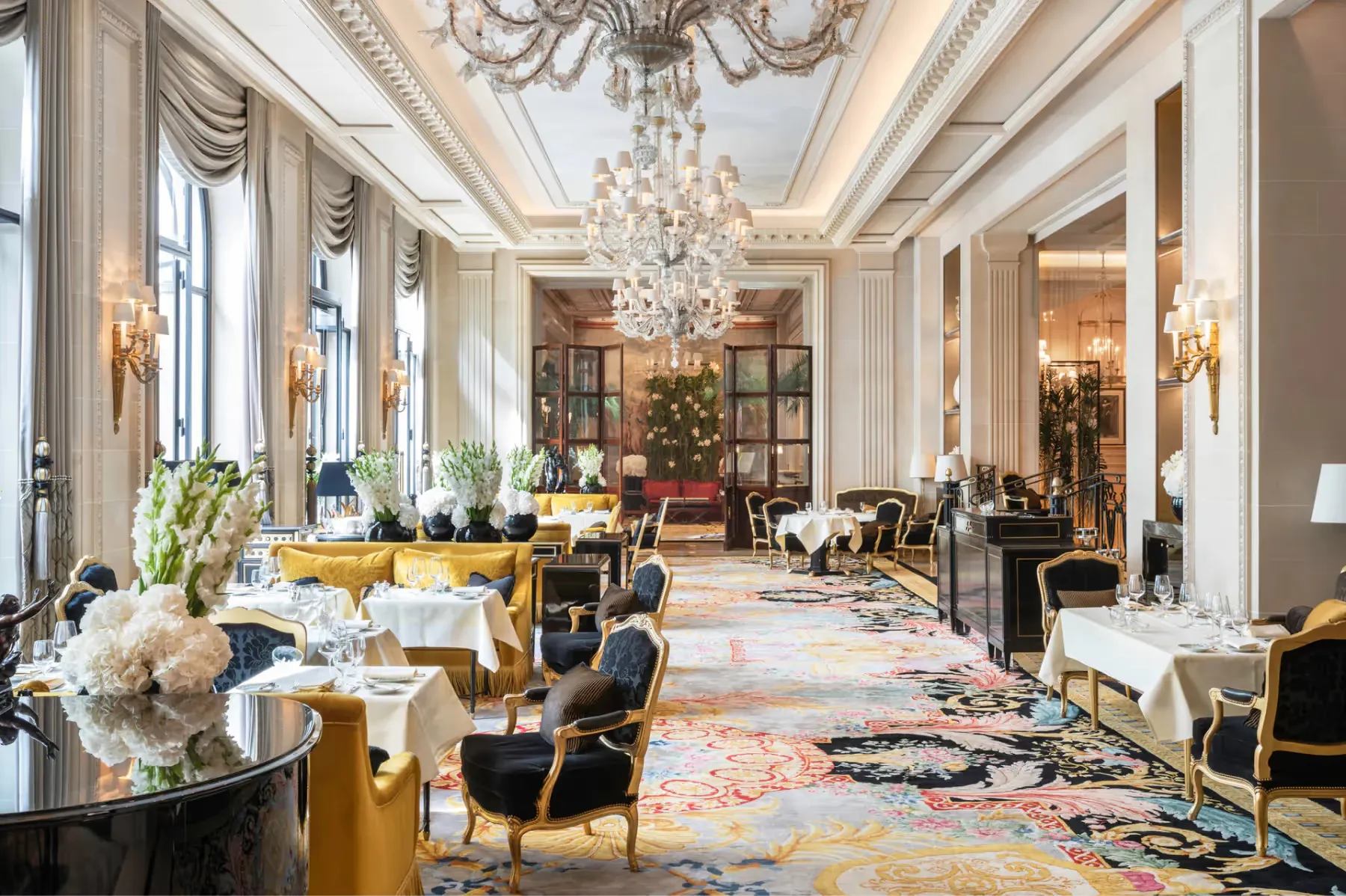 Four Seasons Hotel George V dining 5