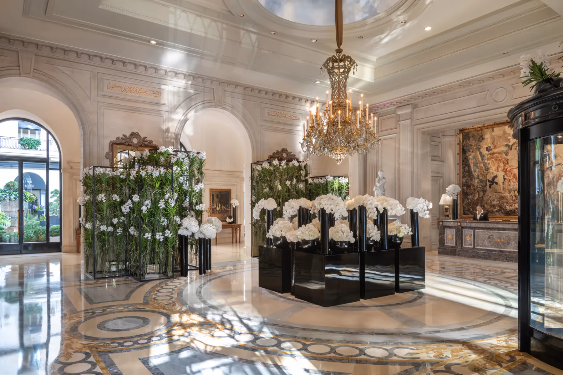 Four Seasons Hotel George V property 2