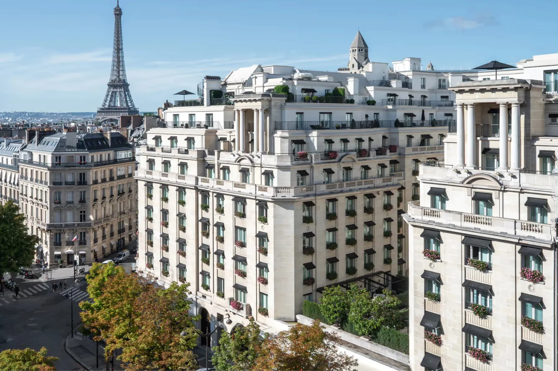 Four Seasons Hotel George V property 4