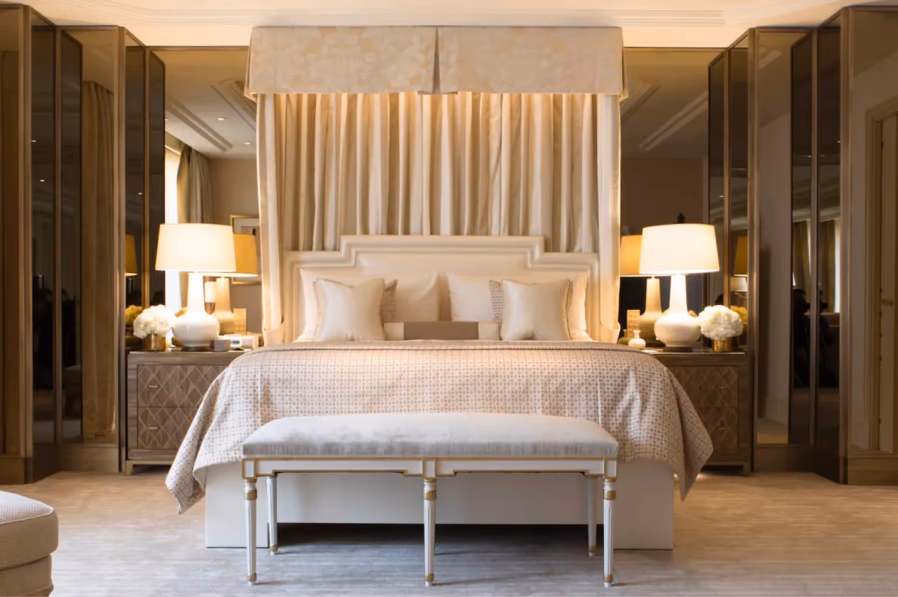 Four Seasons Hotel George V rooms 11