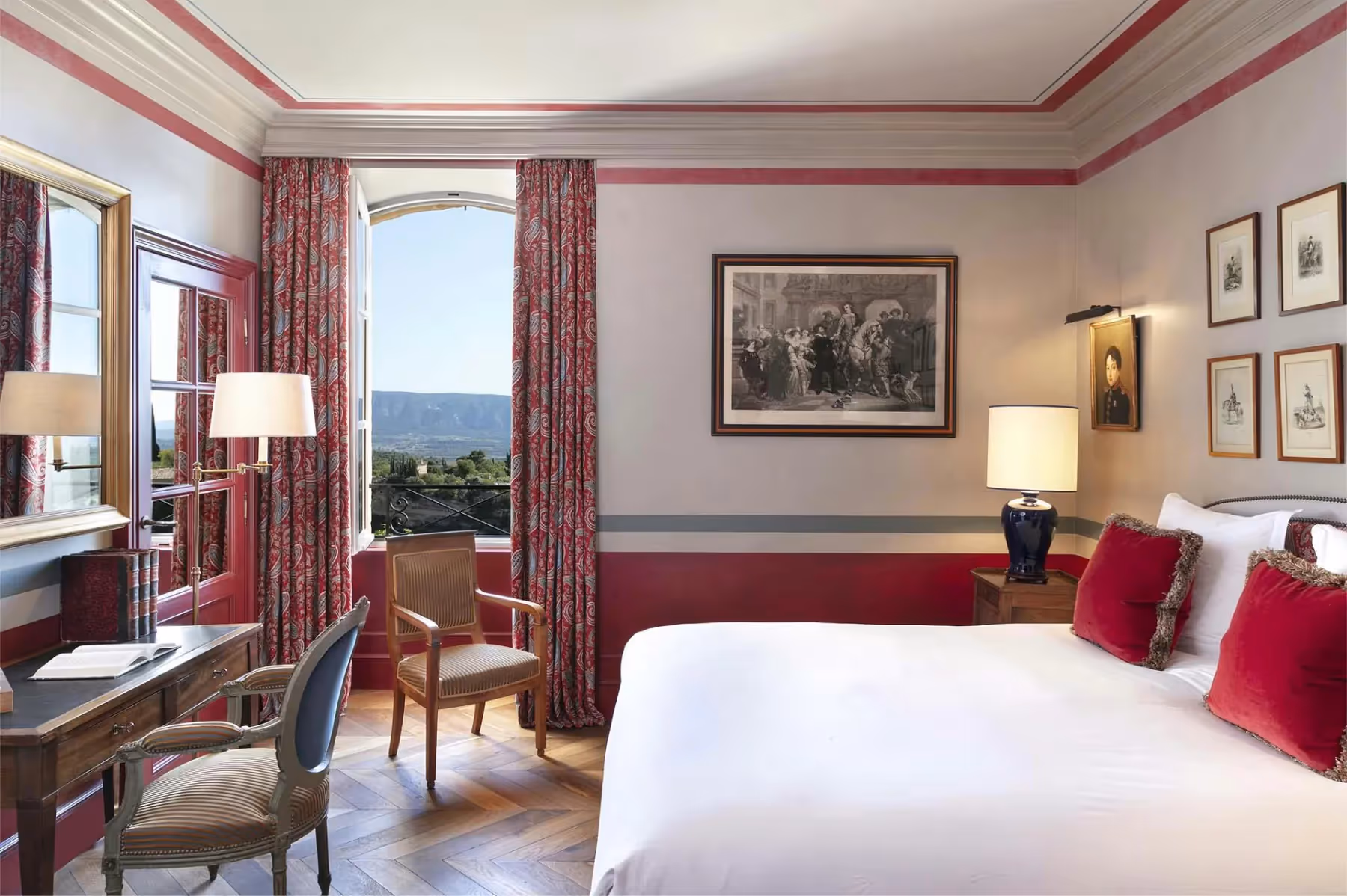 Airelles Gordes, La Bastide rooms 4