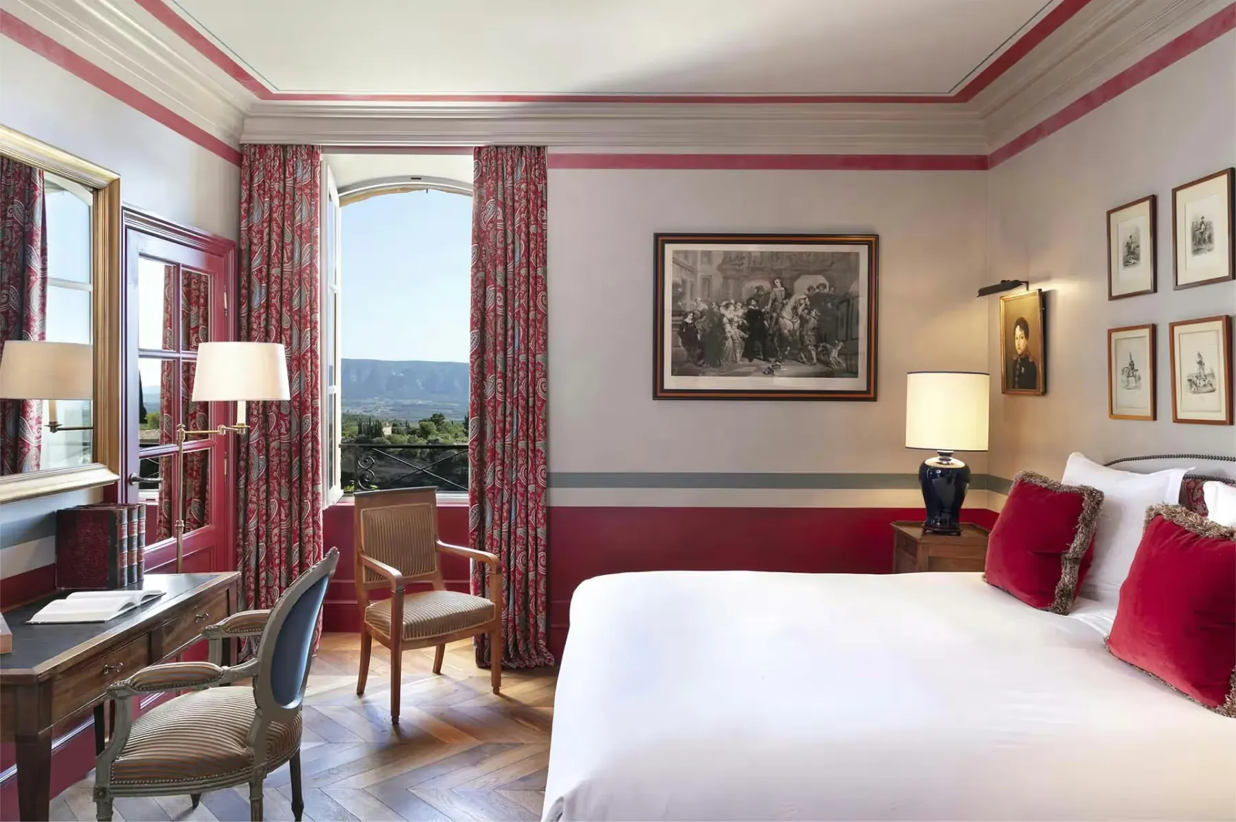 Airelles Gordes, La Bastide rooms 4