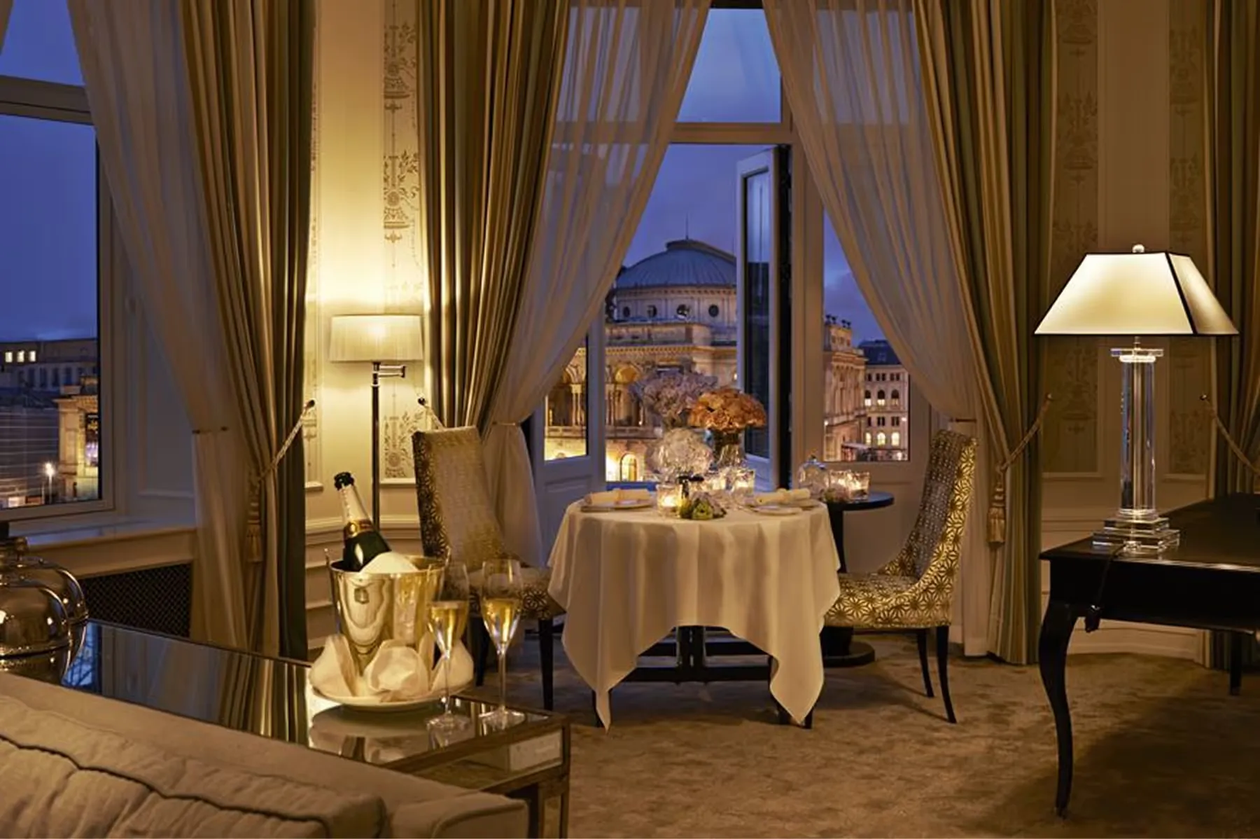 Hotel d'Angleterre dining 8
