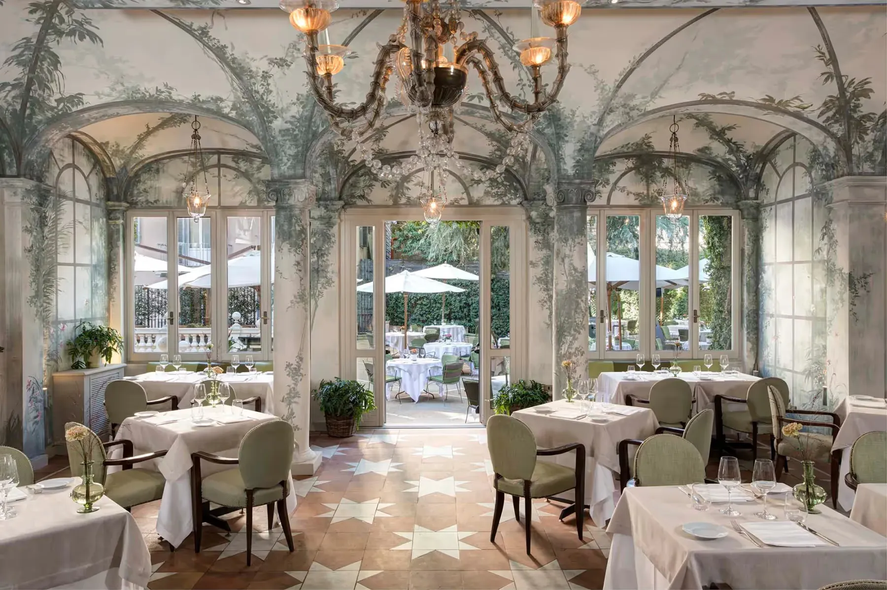 Hotel de Russie dining 2