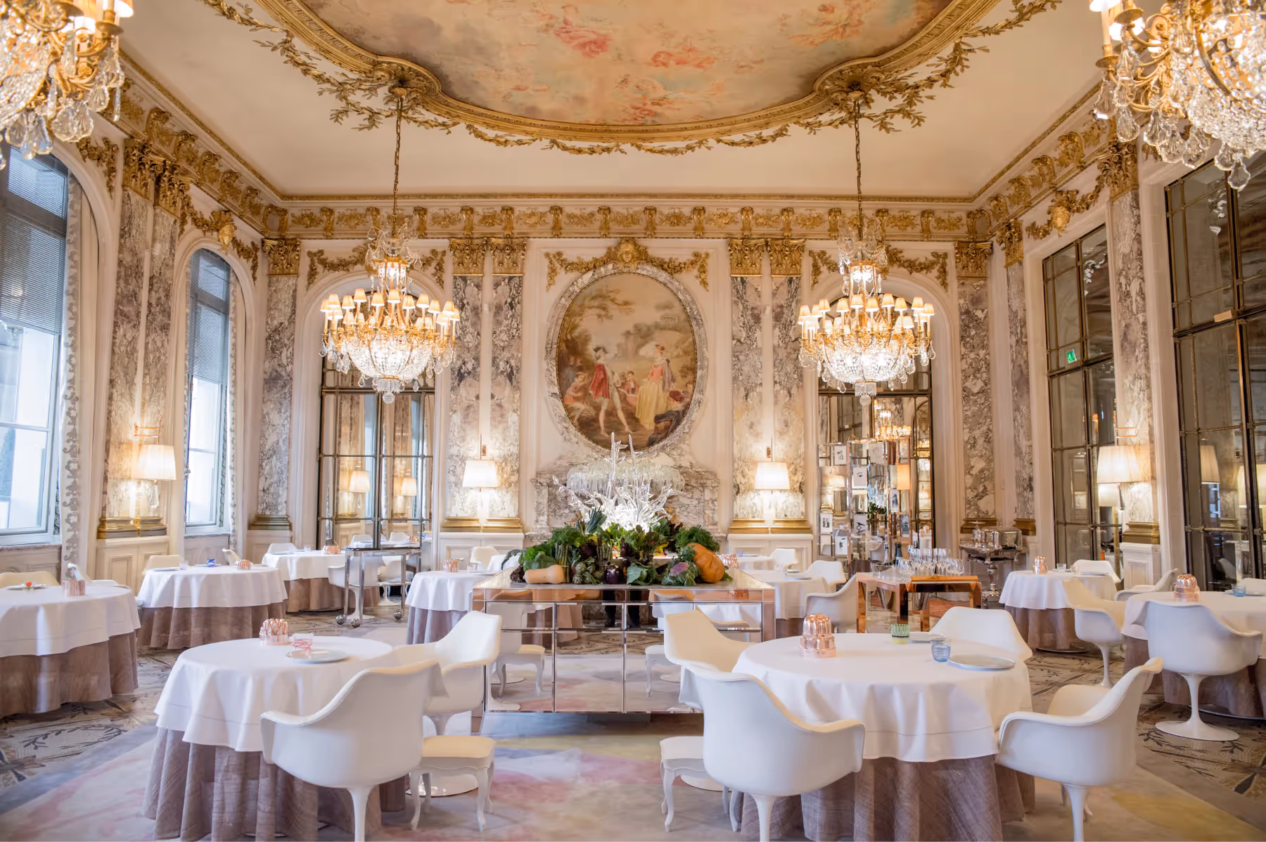 Le Meurice dining 1