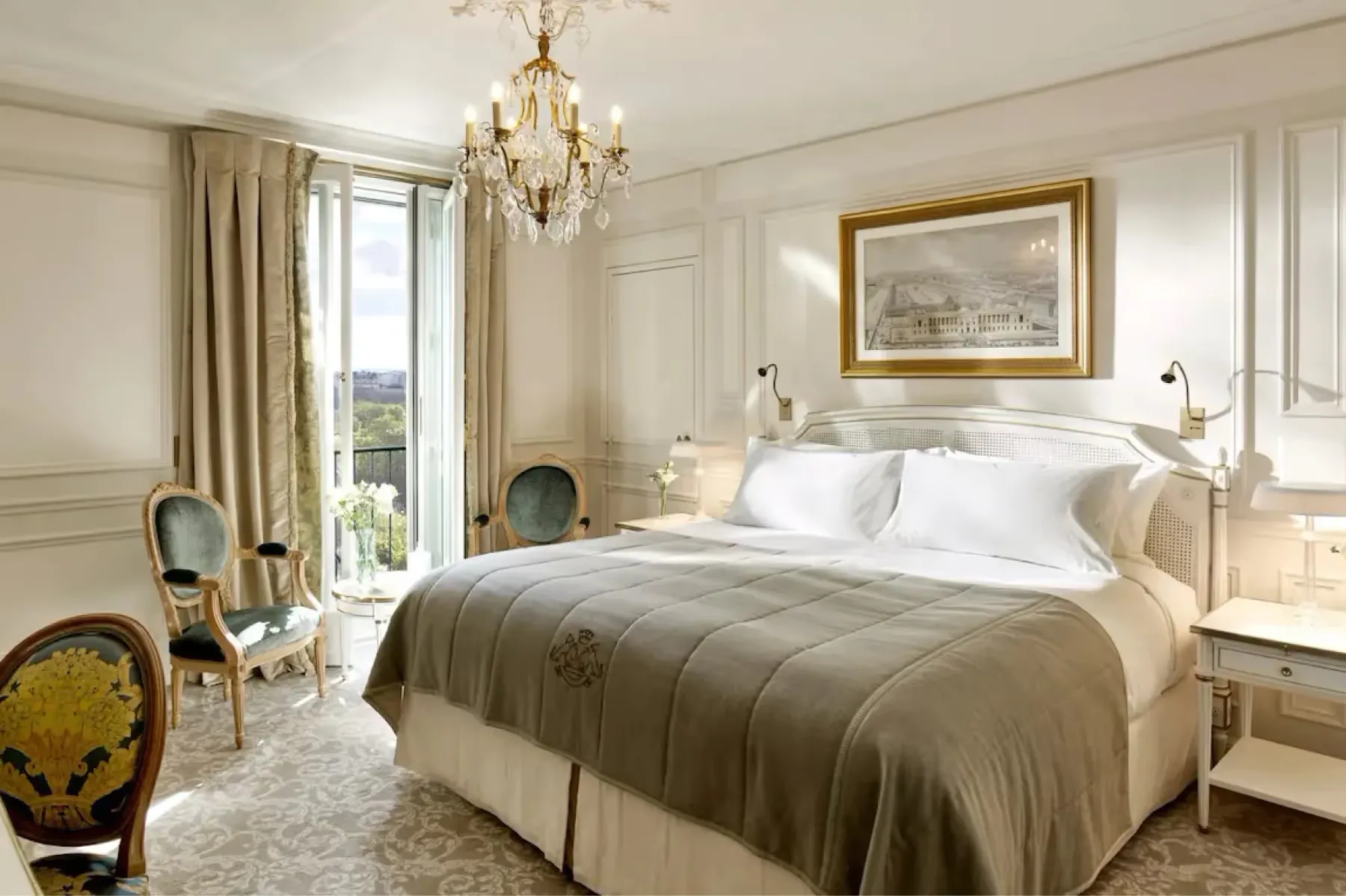 Le Meurice overview 3