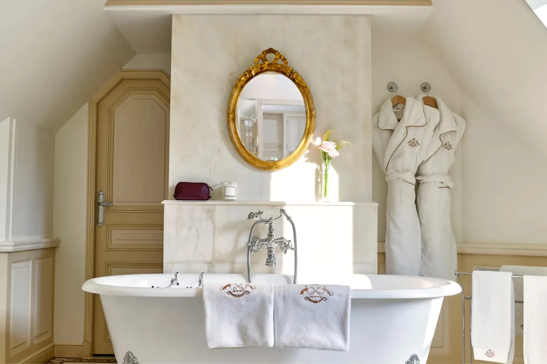 Le Meurice rooms 8