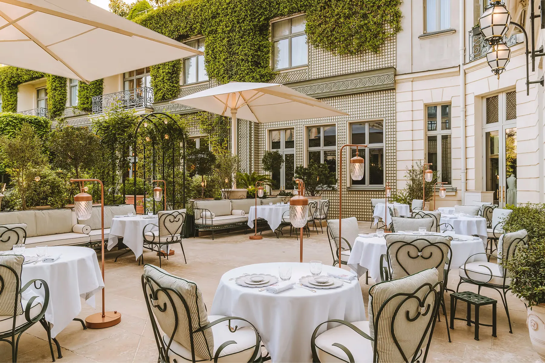 Ritz Paris dining 4