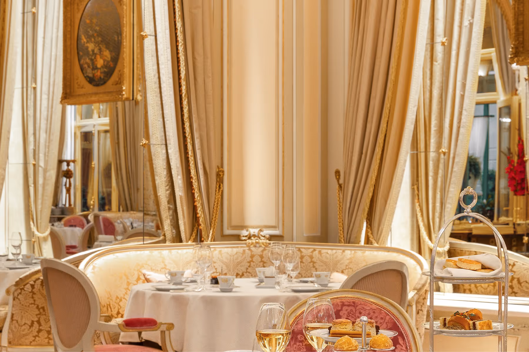 Ritz Paris dining 5