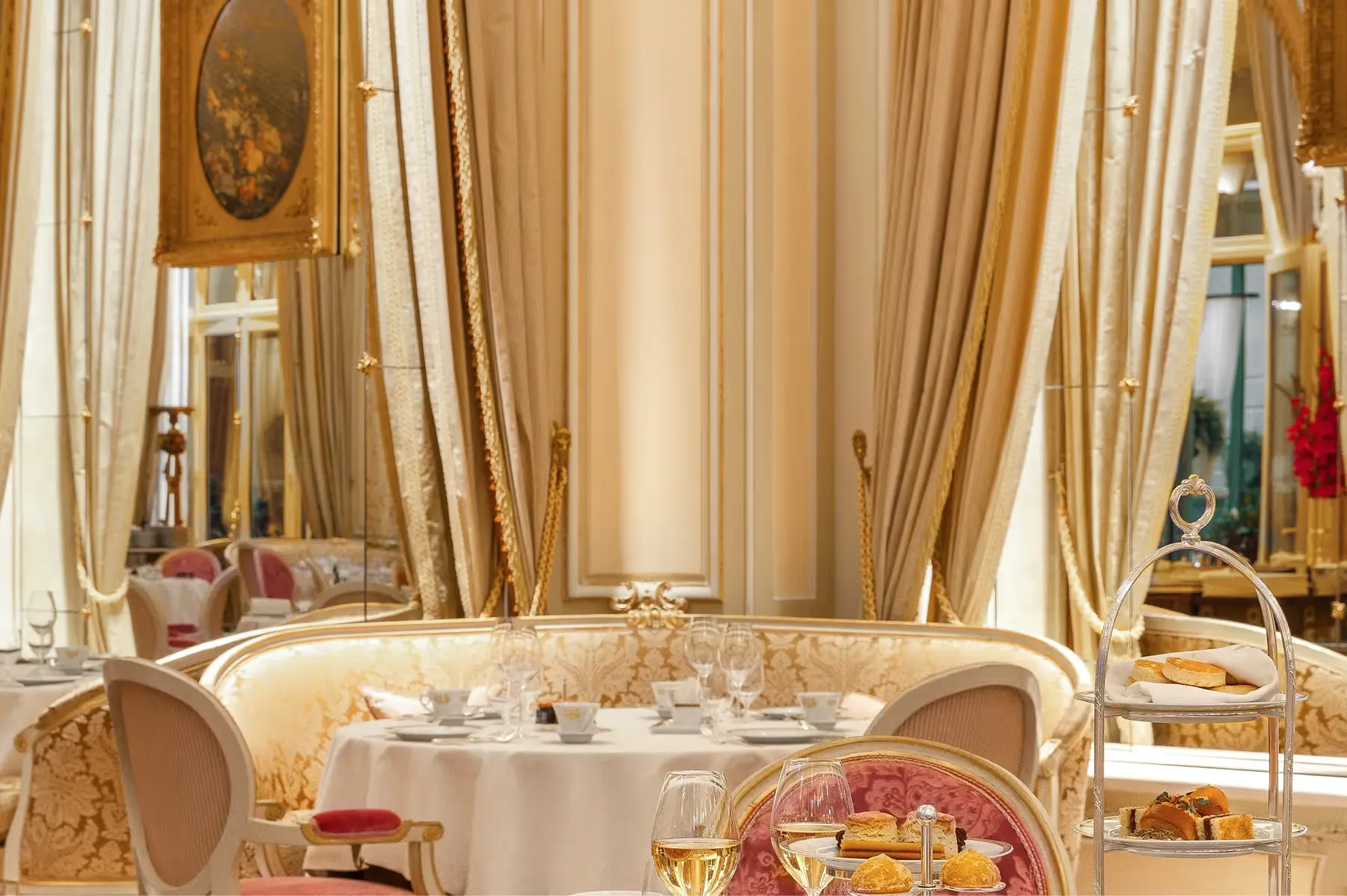 Ritz Paris dining 5