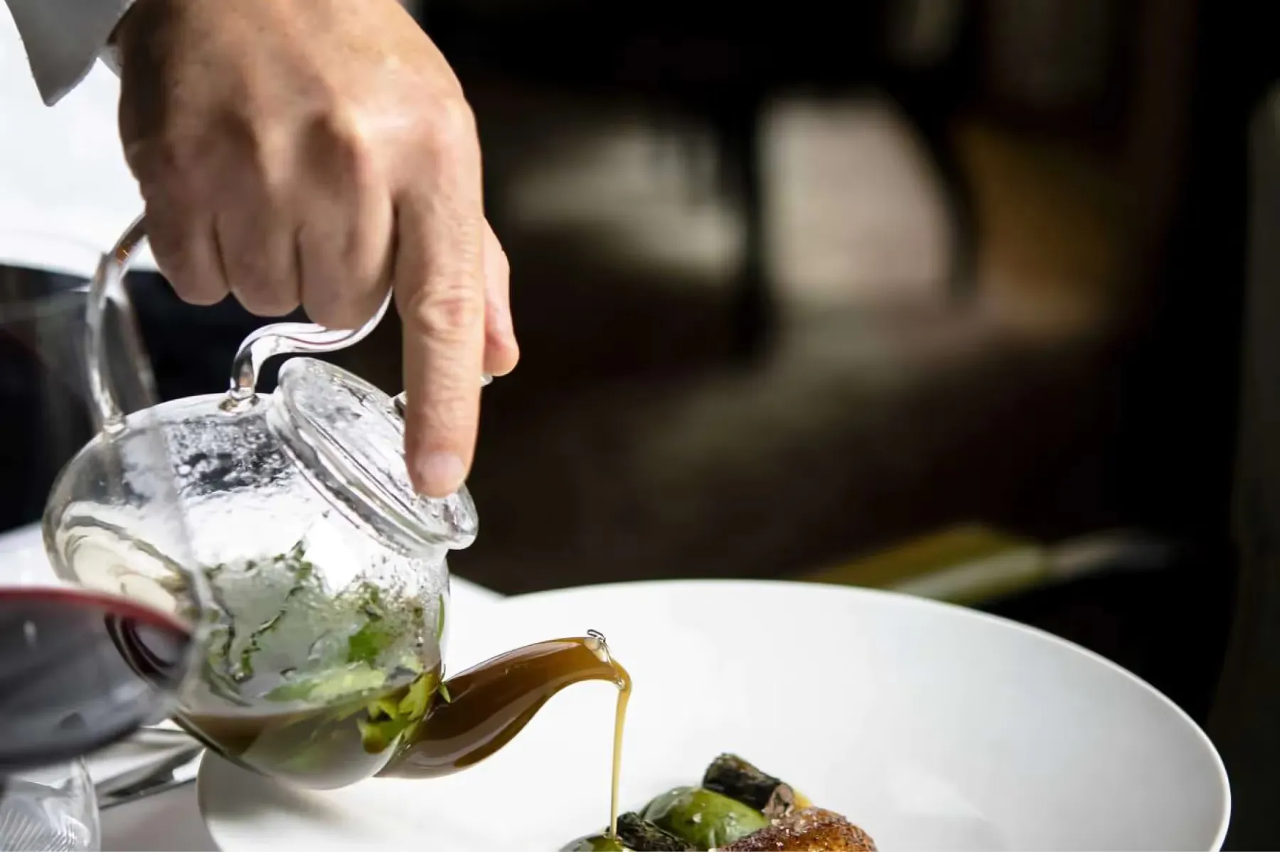 La Réserve Paris dining 8