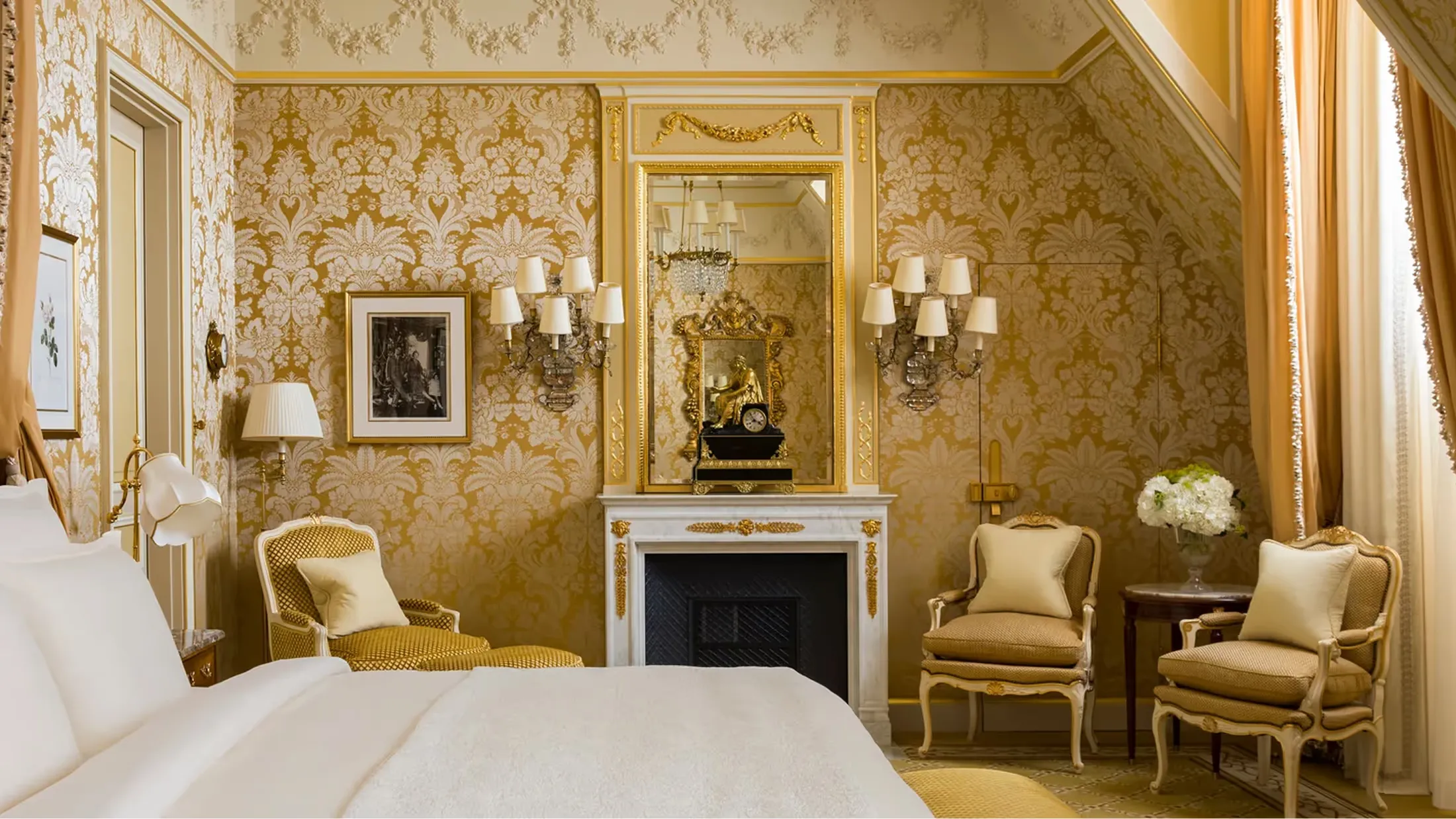 Ritz Paris hero