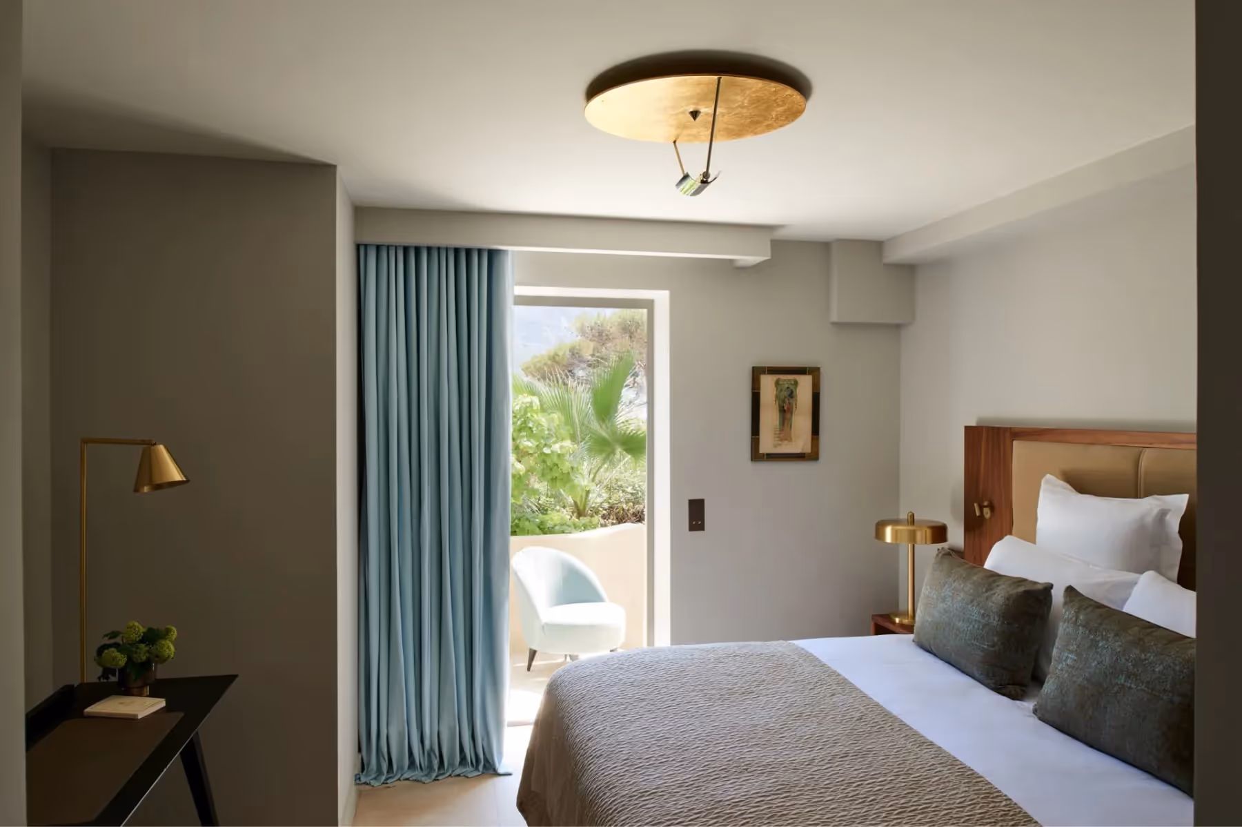 Les Roches Blanches rooms 3