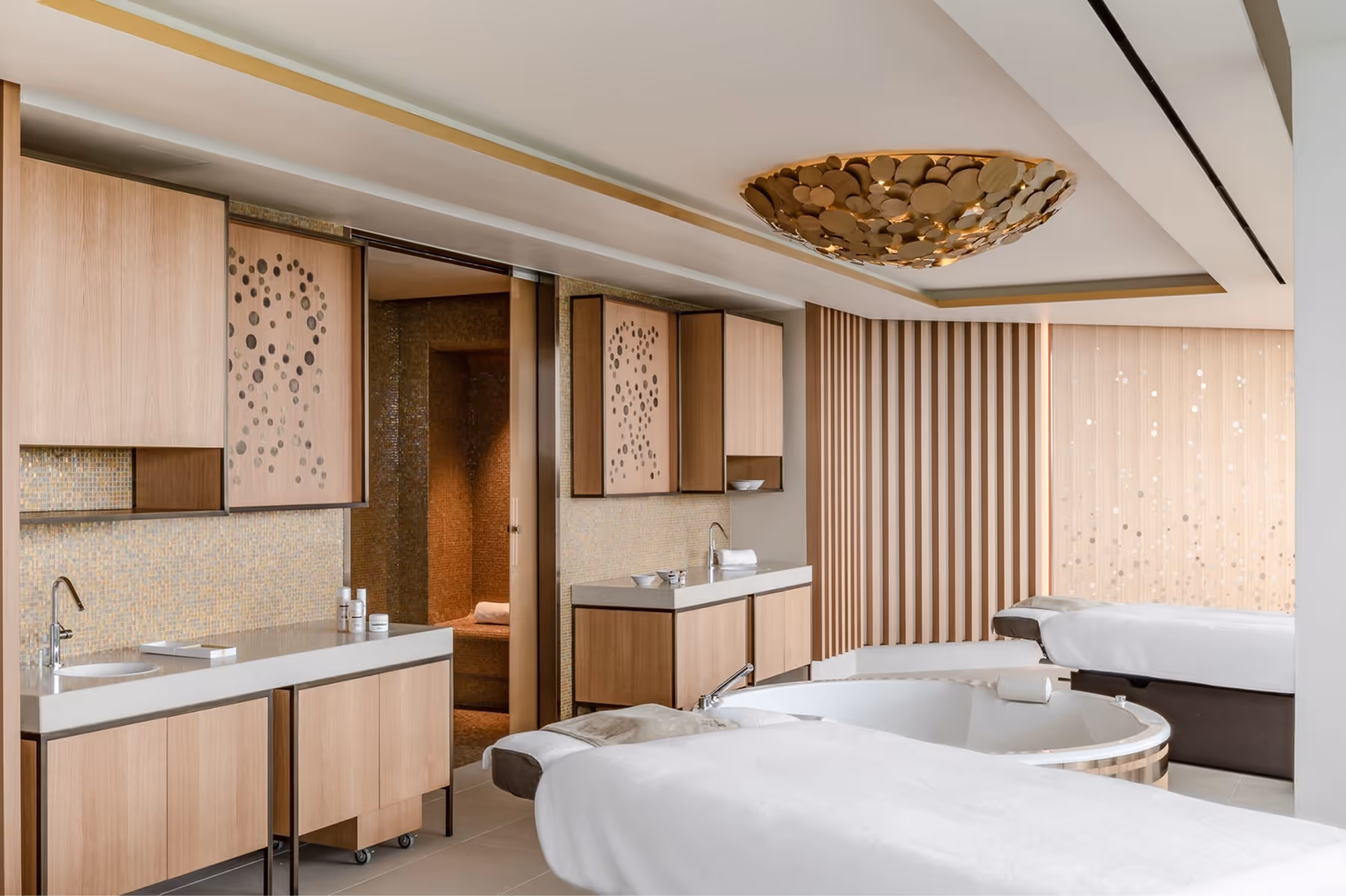 Royal Champagne Hotel & Spa activities 4