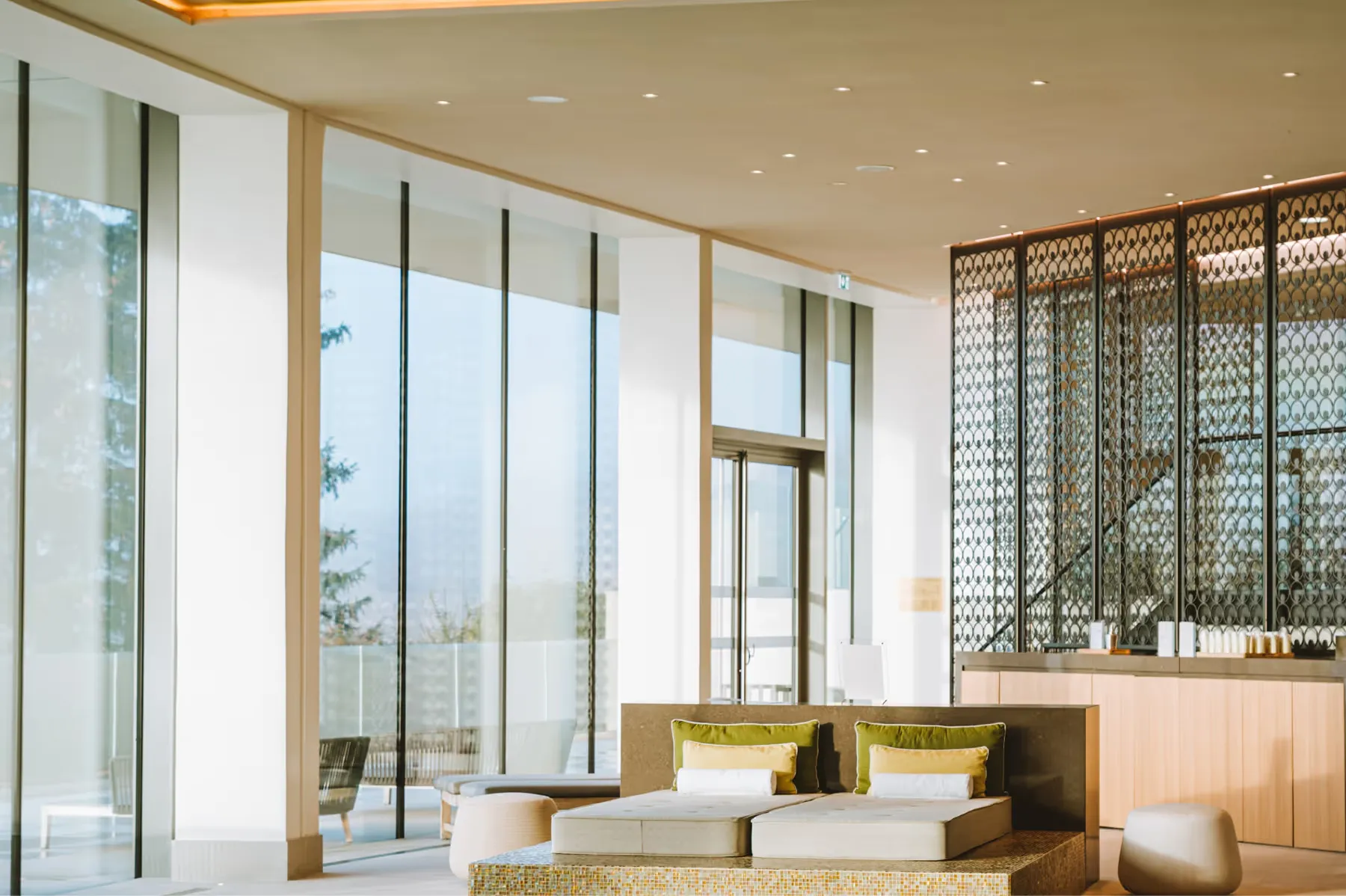 Royal Champagne Hotel & Spa property 4