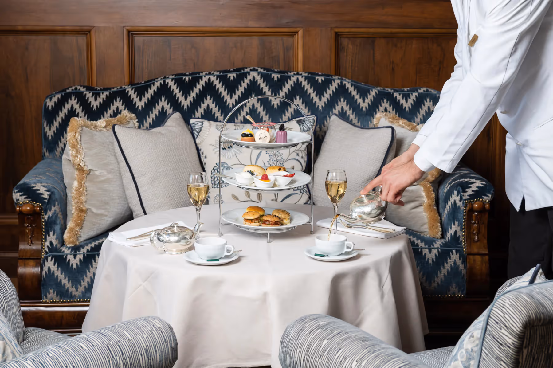 Suvretta House dining 2