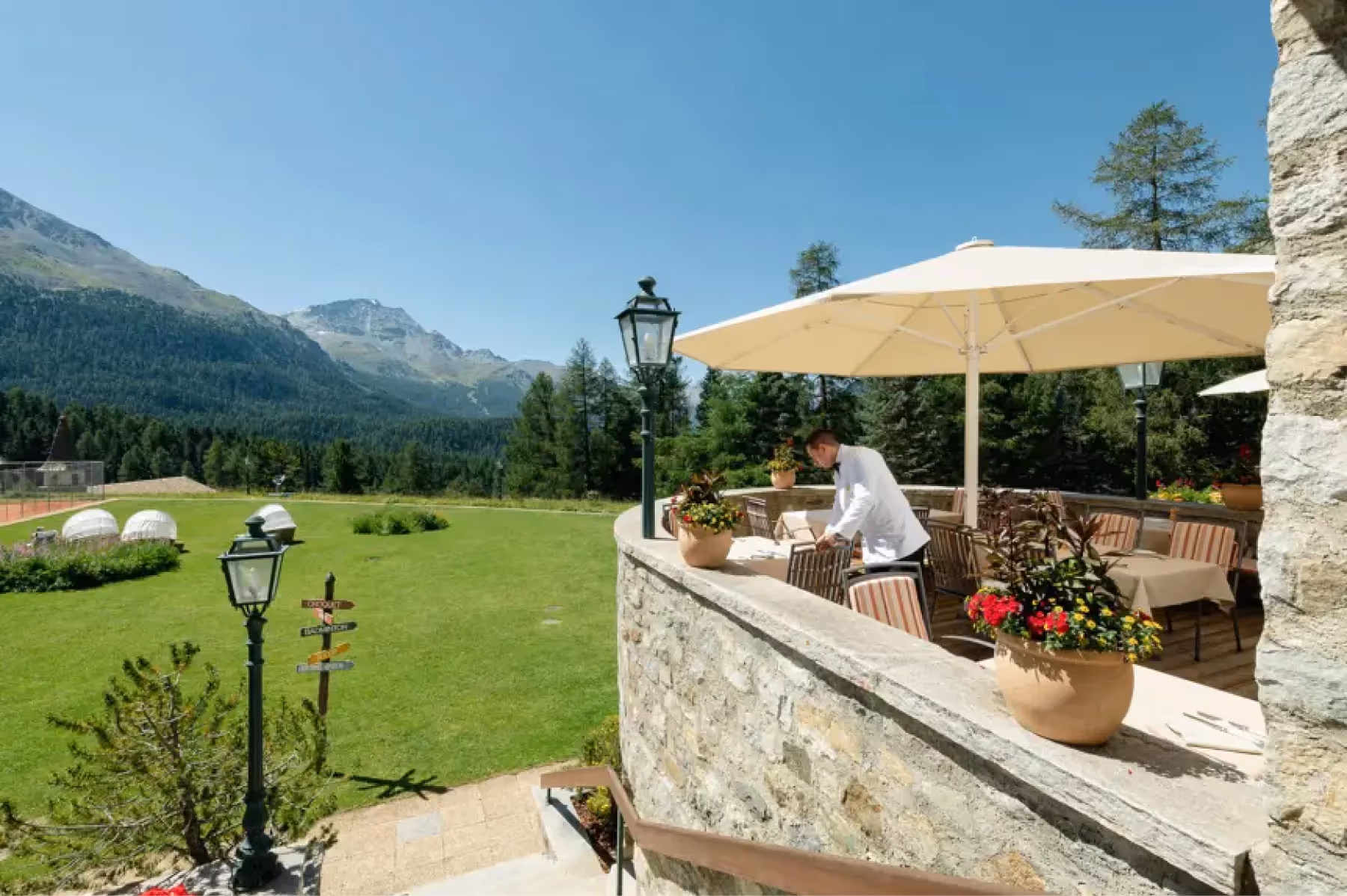 Suvretta House dining 8